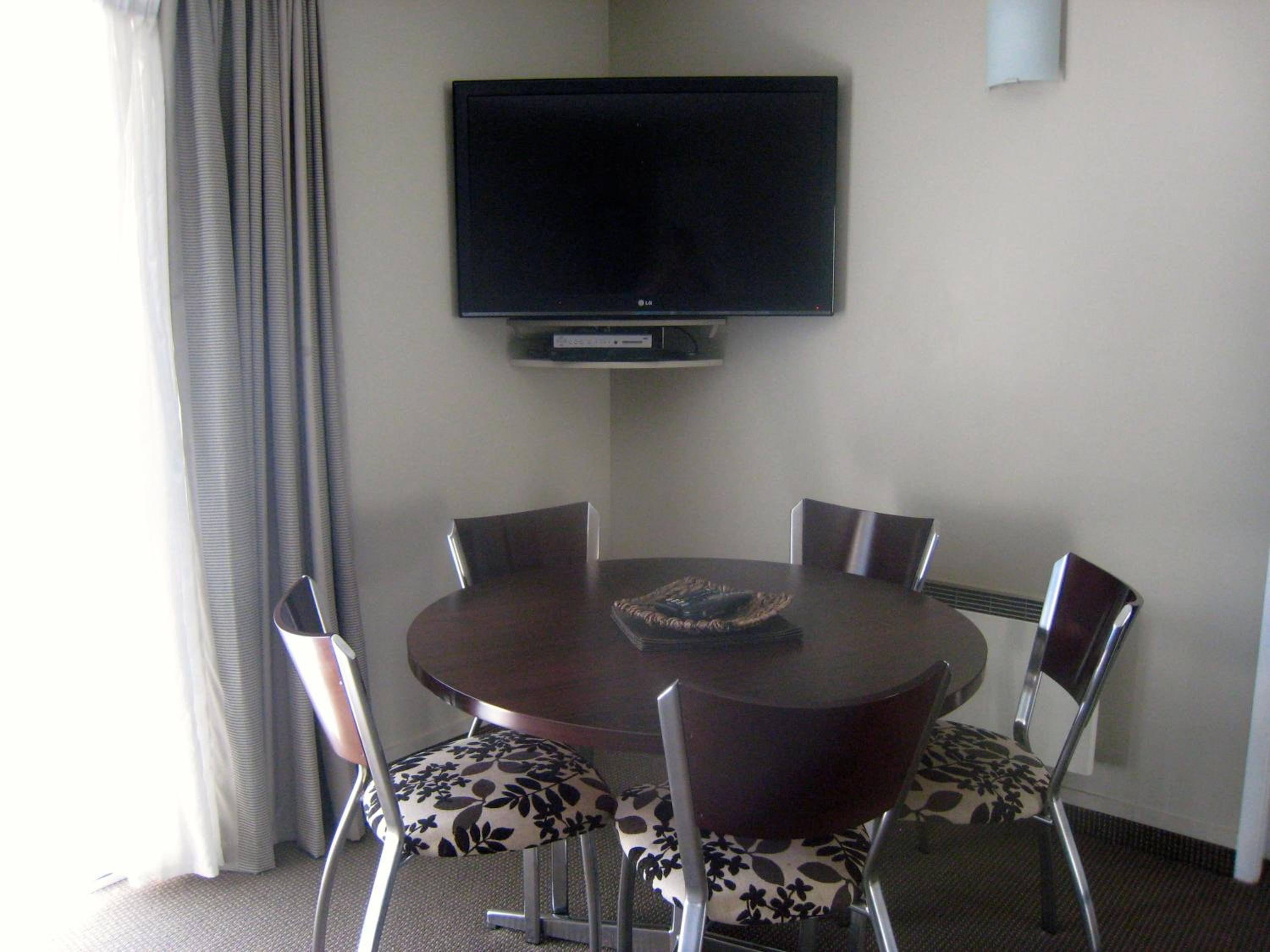Buller Court on Palmerston