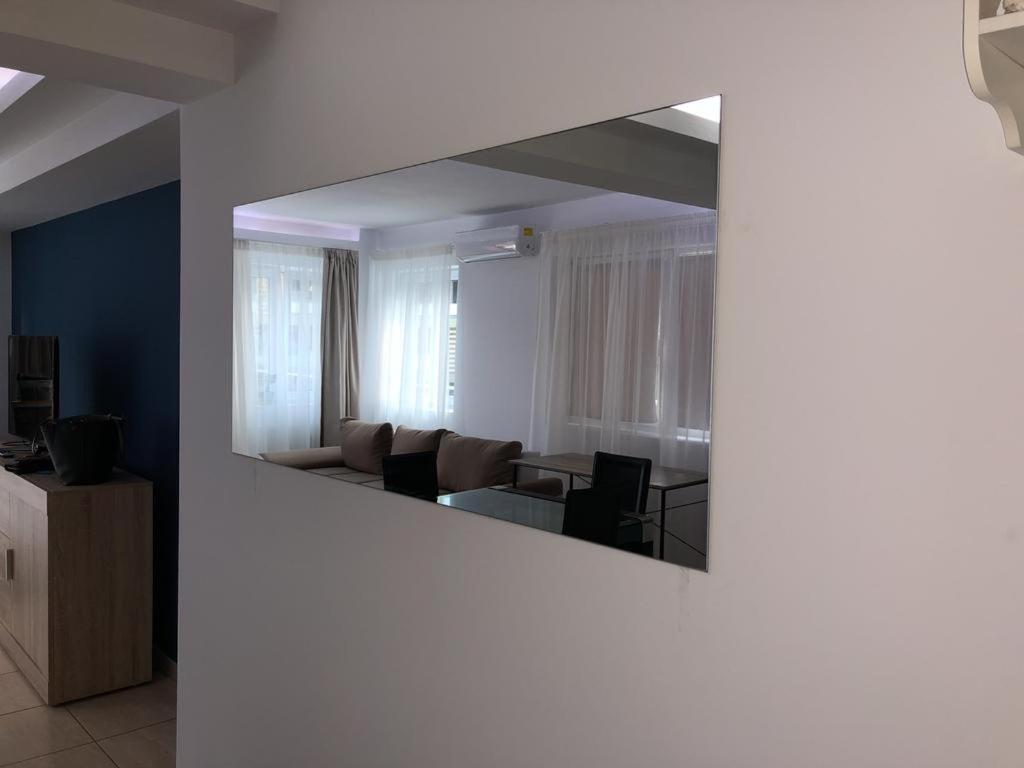 Piano Bar Holidays Apartments