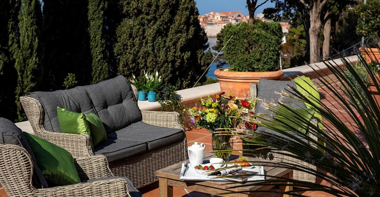 Luxury Villa Dubrovnik Palace near Old Town with pool
