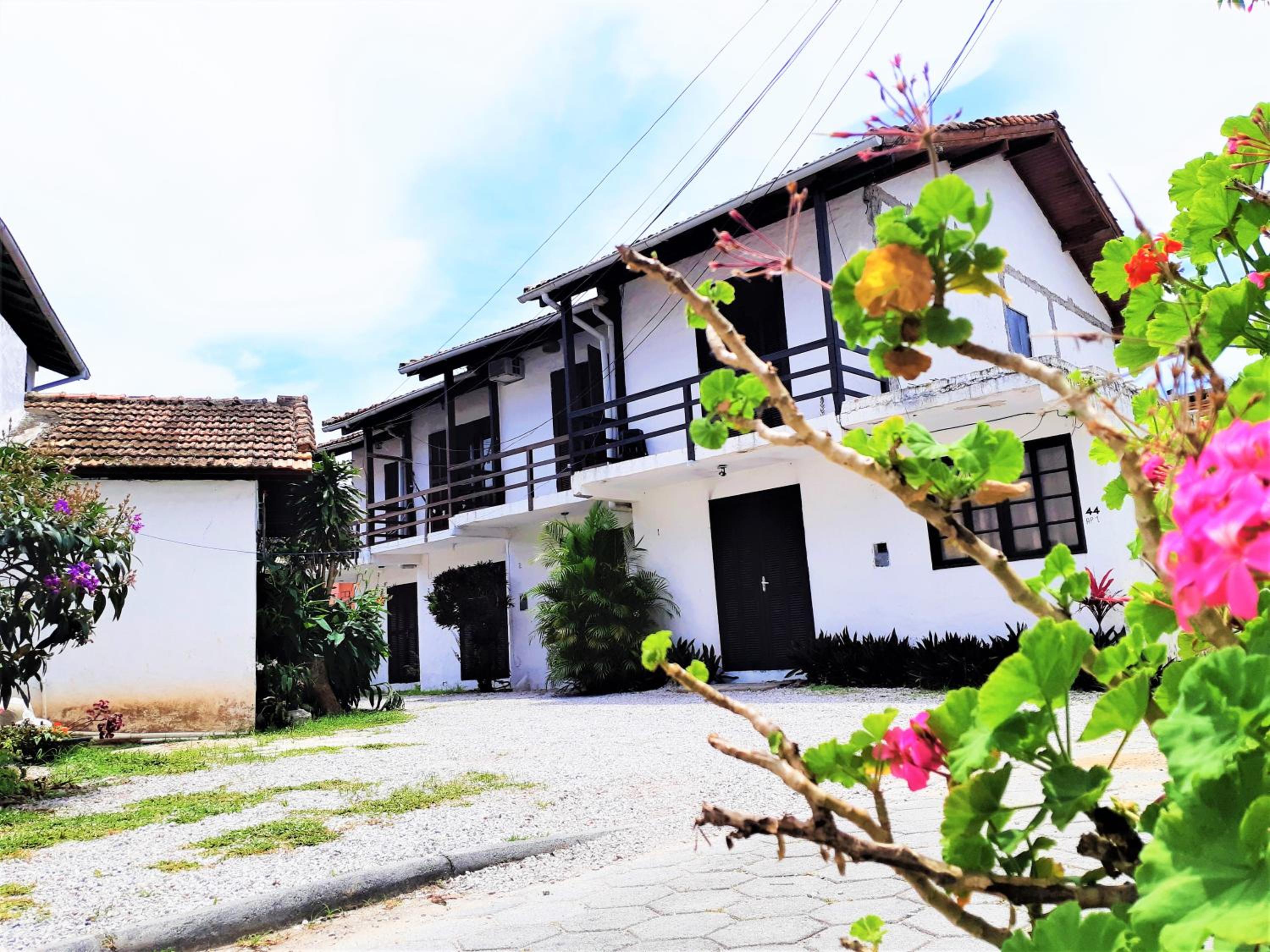 Residencial Las Flores view 2