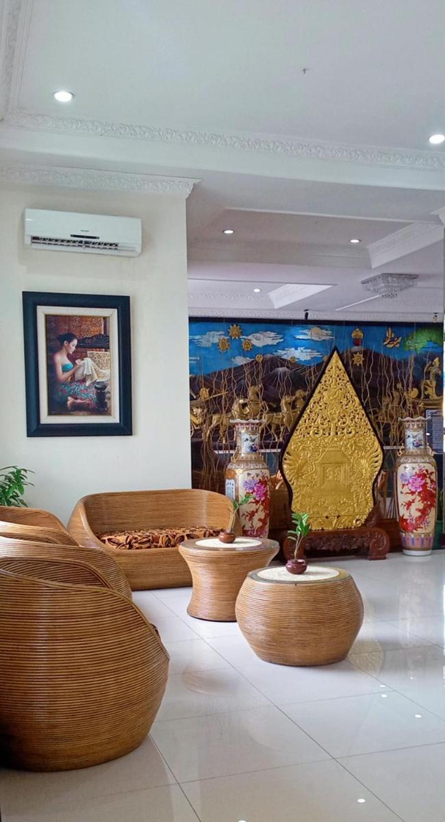hotel reception