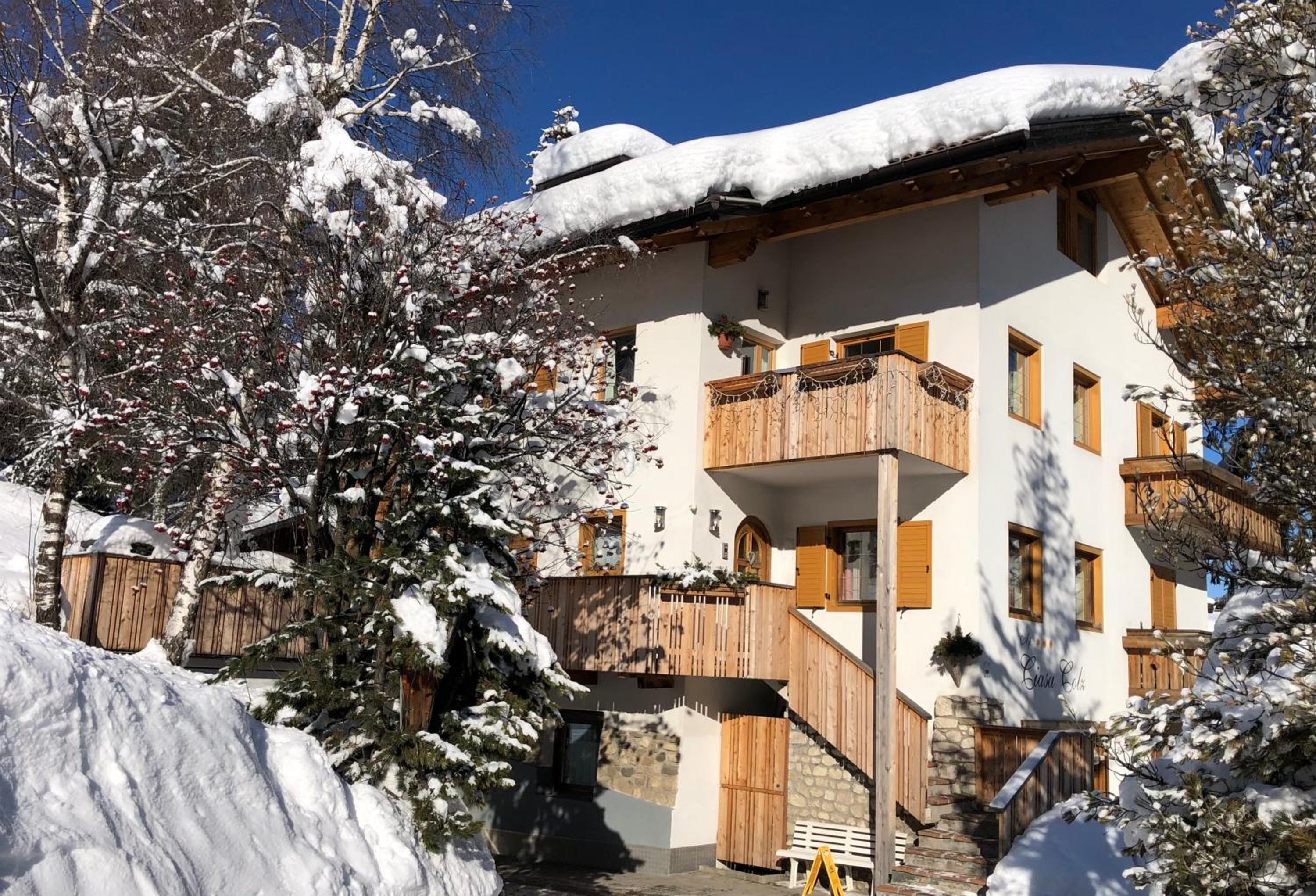 Hotel Apartments Ciasa Colz - Image 1