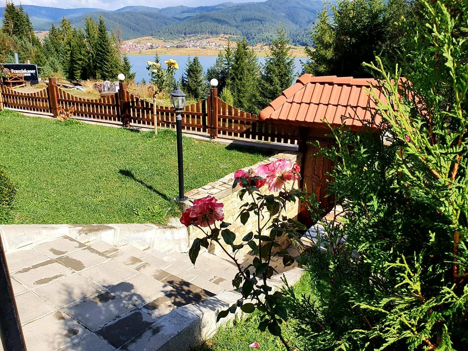Villa Hills - къща за гости с храна