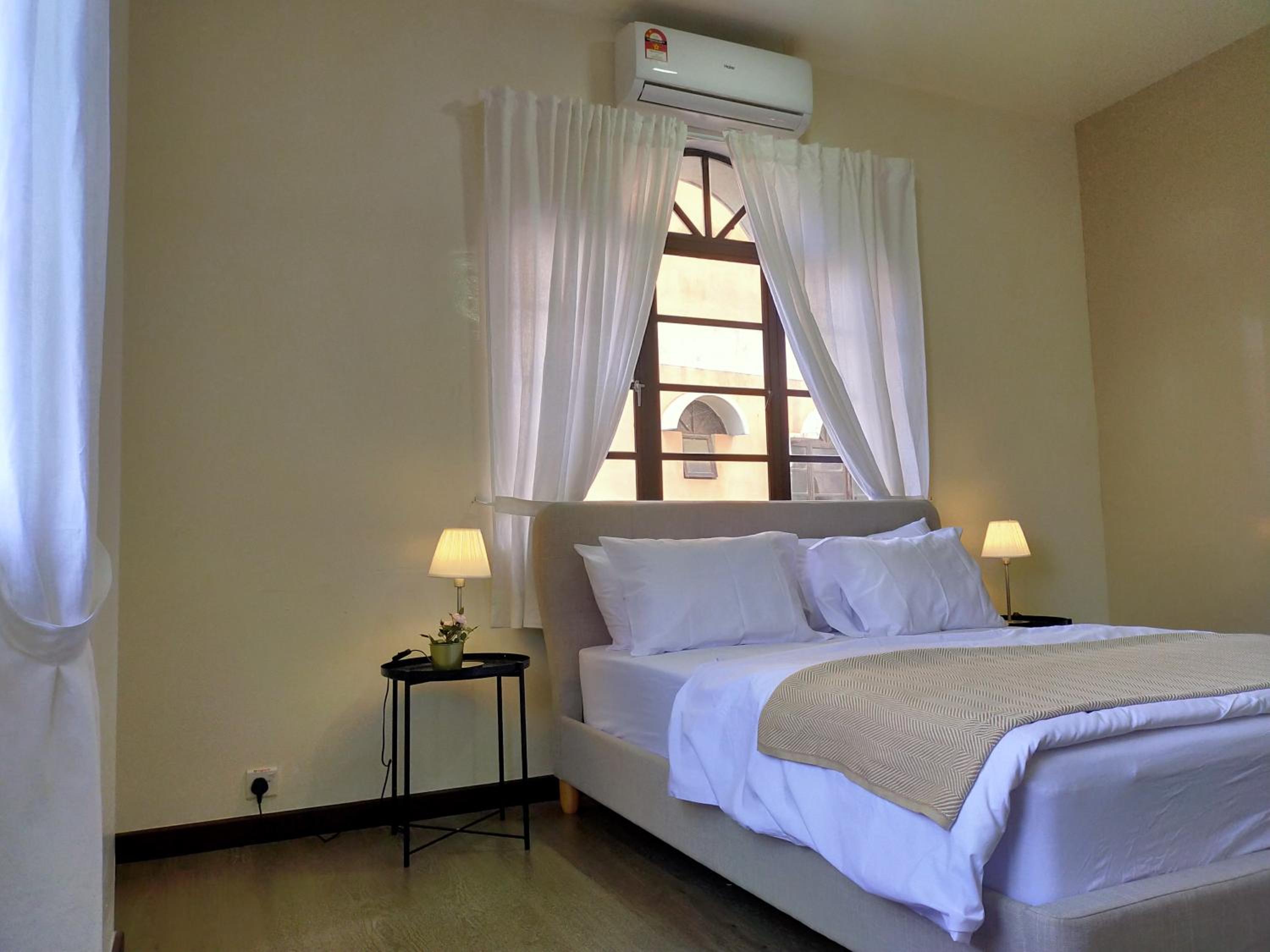 Omar's Place 3