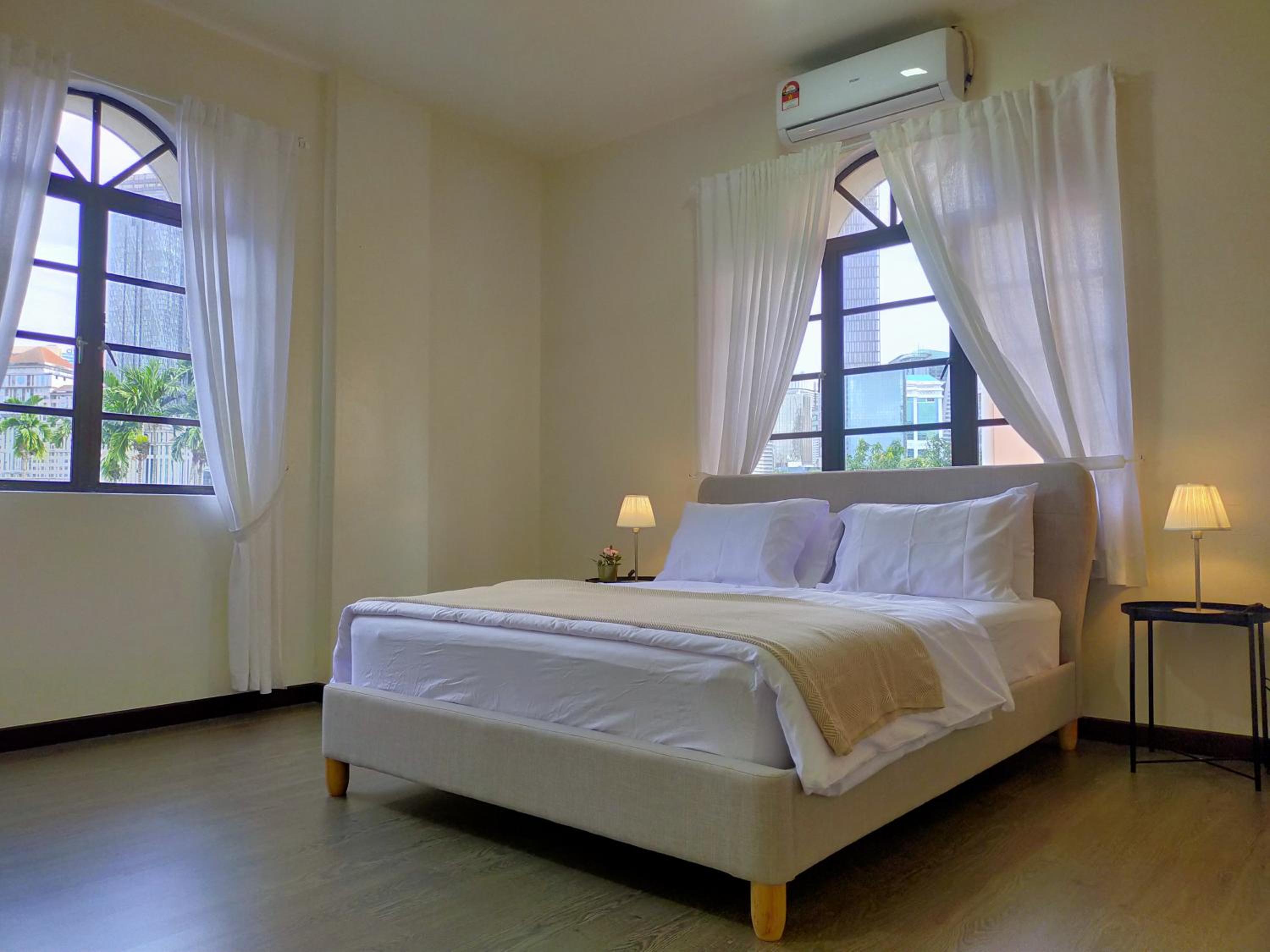 Omar's Place 3