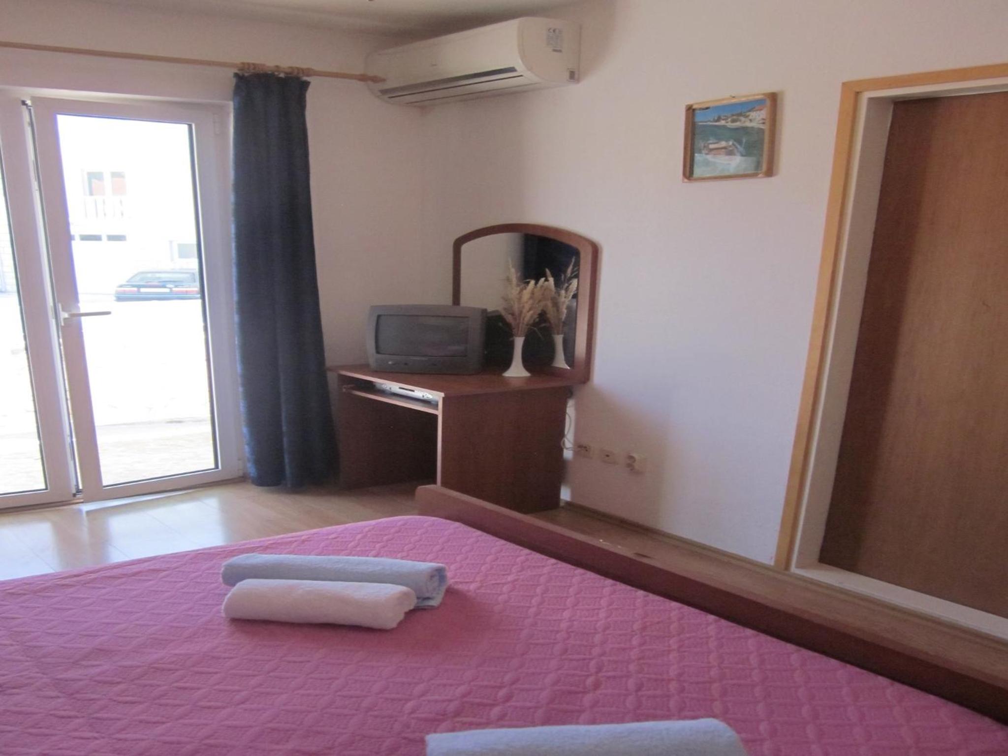 Apartments Kresic