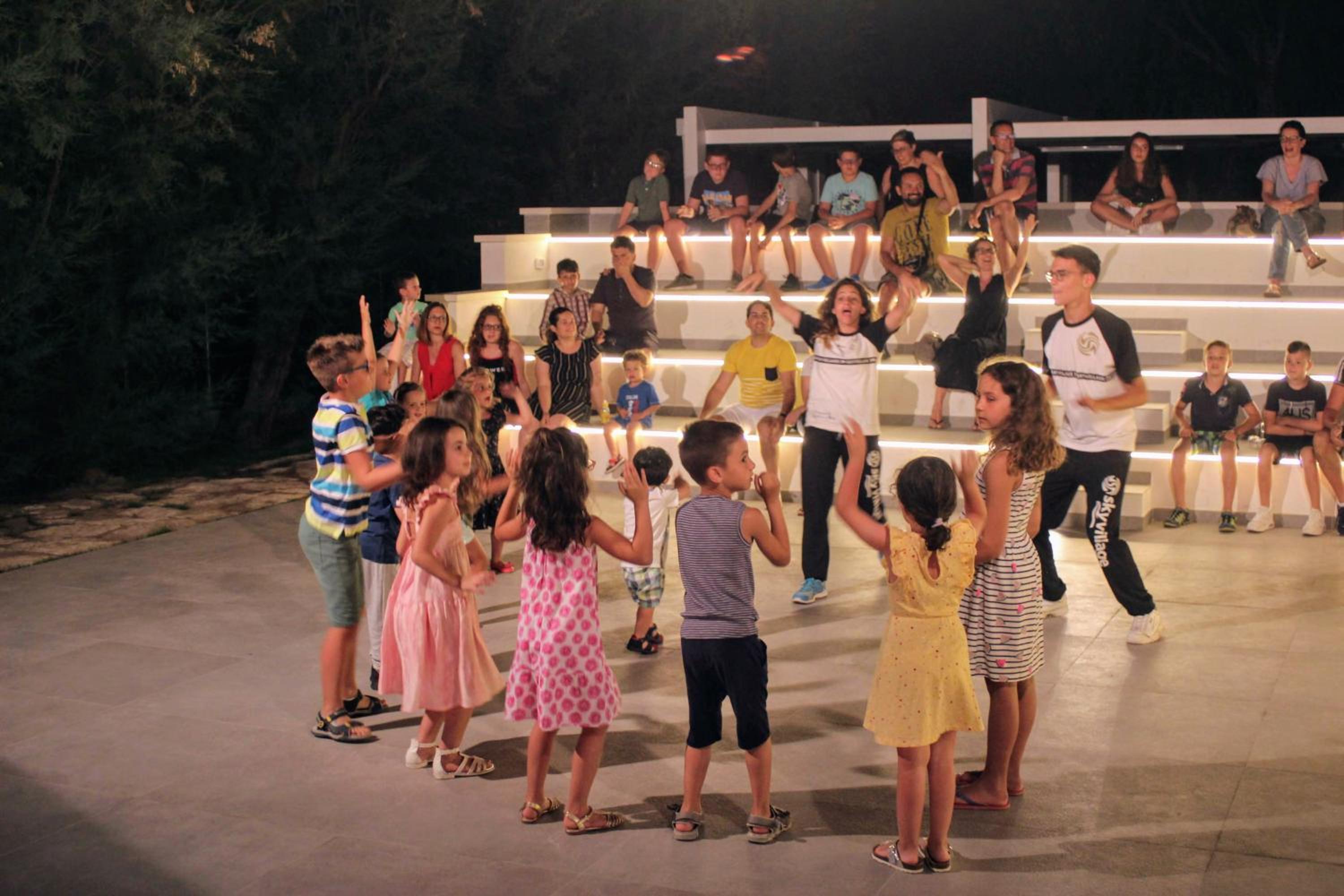 activities & amenities