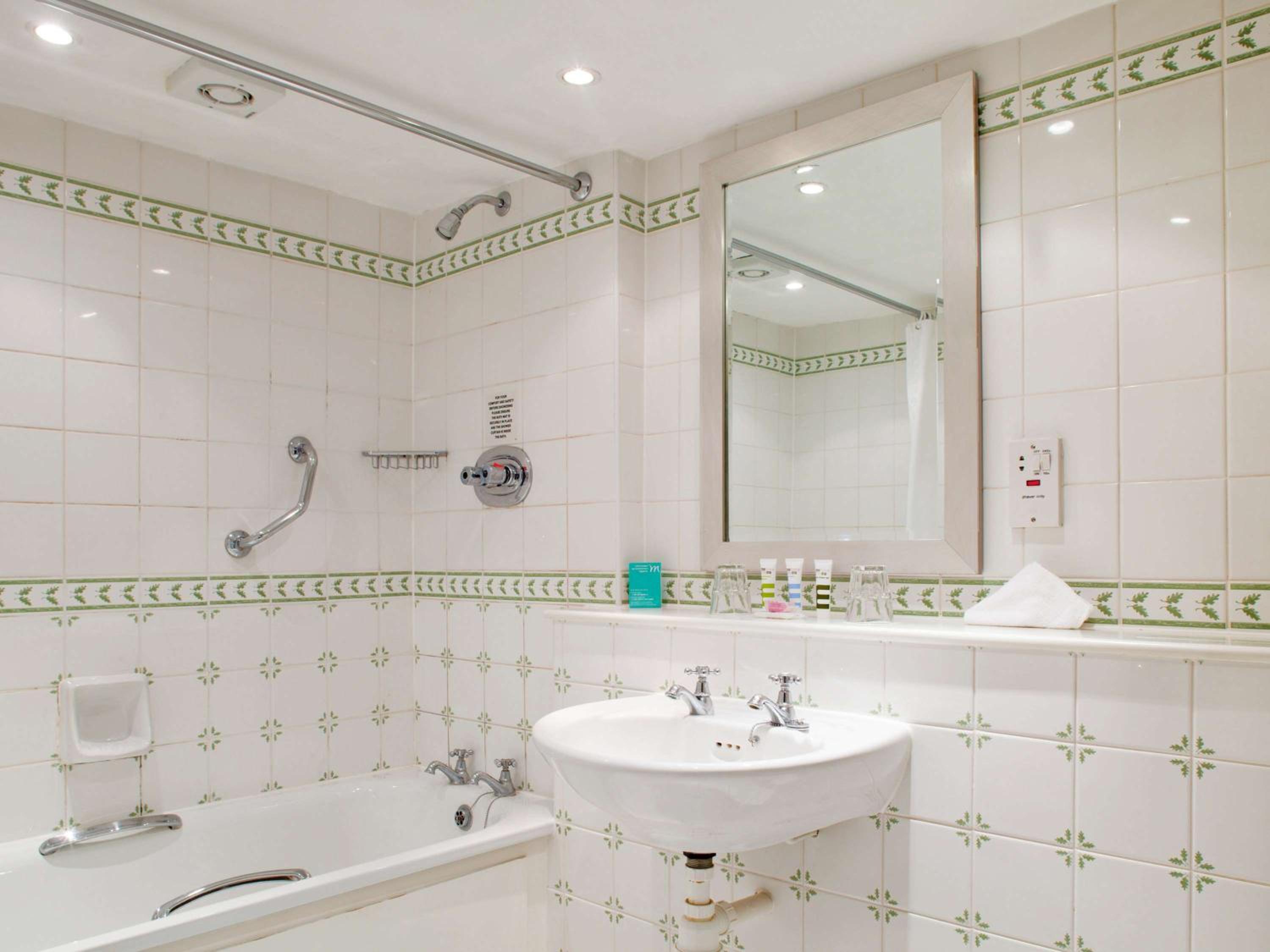Banbury Vacations - Whately Hall Hotel - Property Image 7