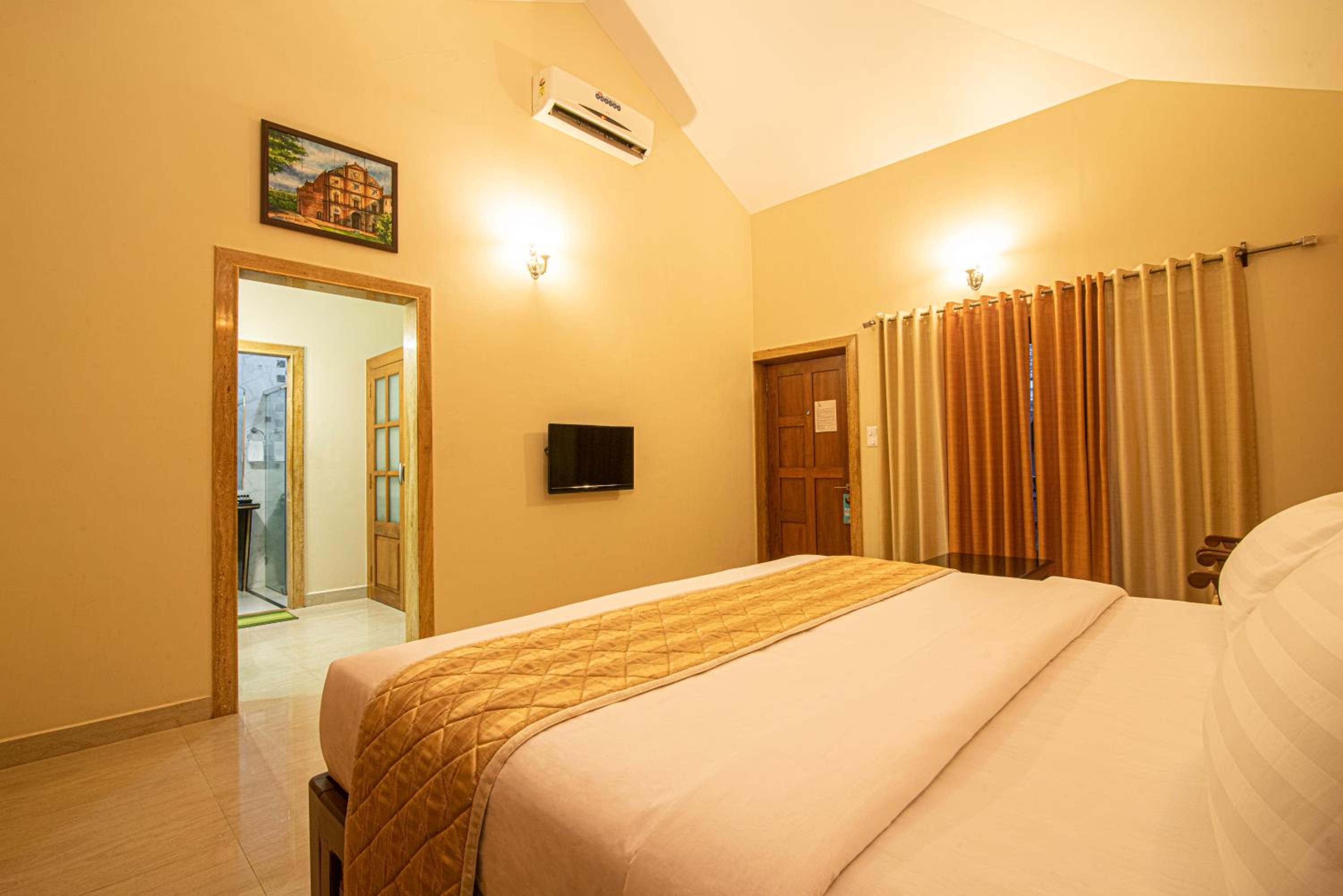 The Grand Leoney Resort