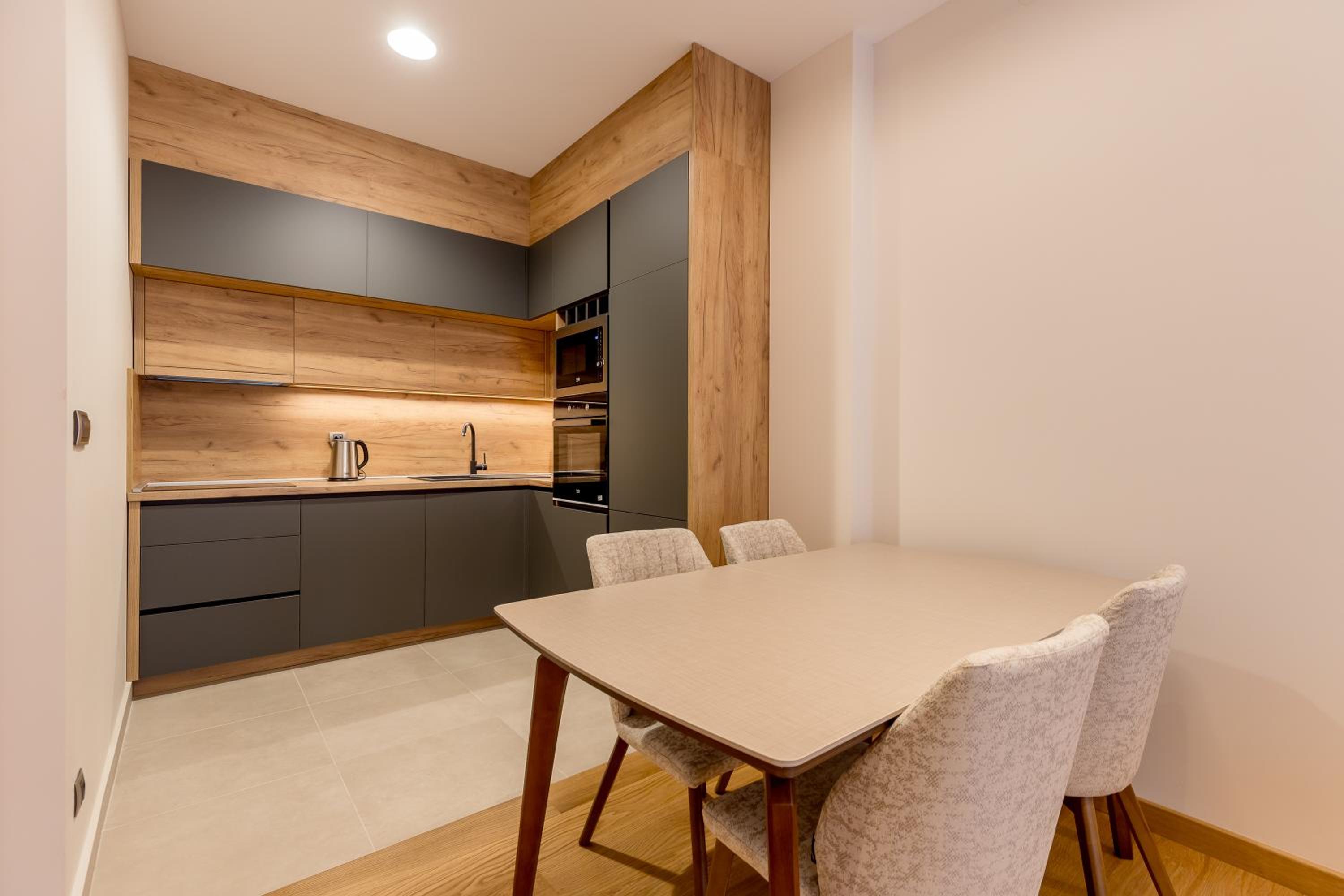 Athos Square Apartments 照片第 82 張,共 87 張