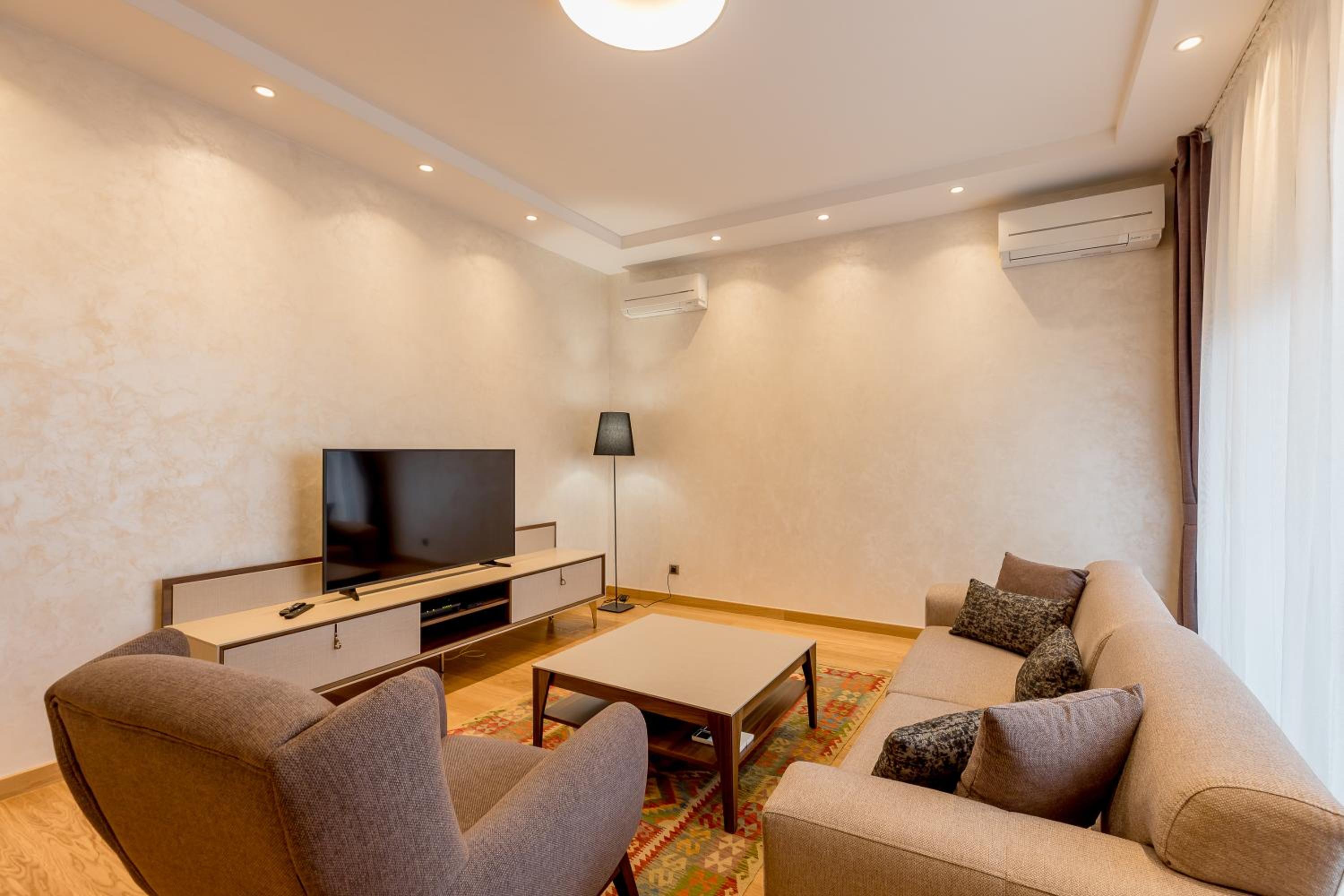 Athos Square Apartments 照片第 48 張,共 87 張