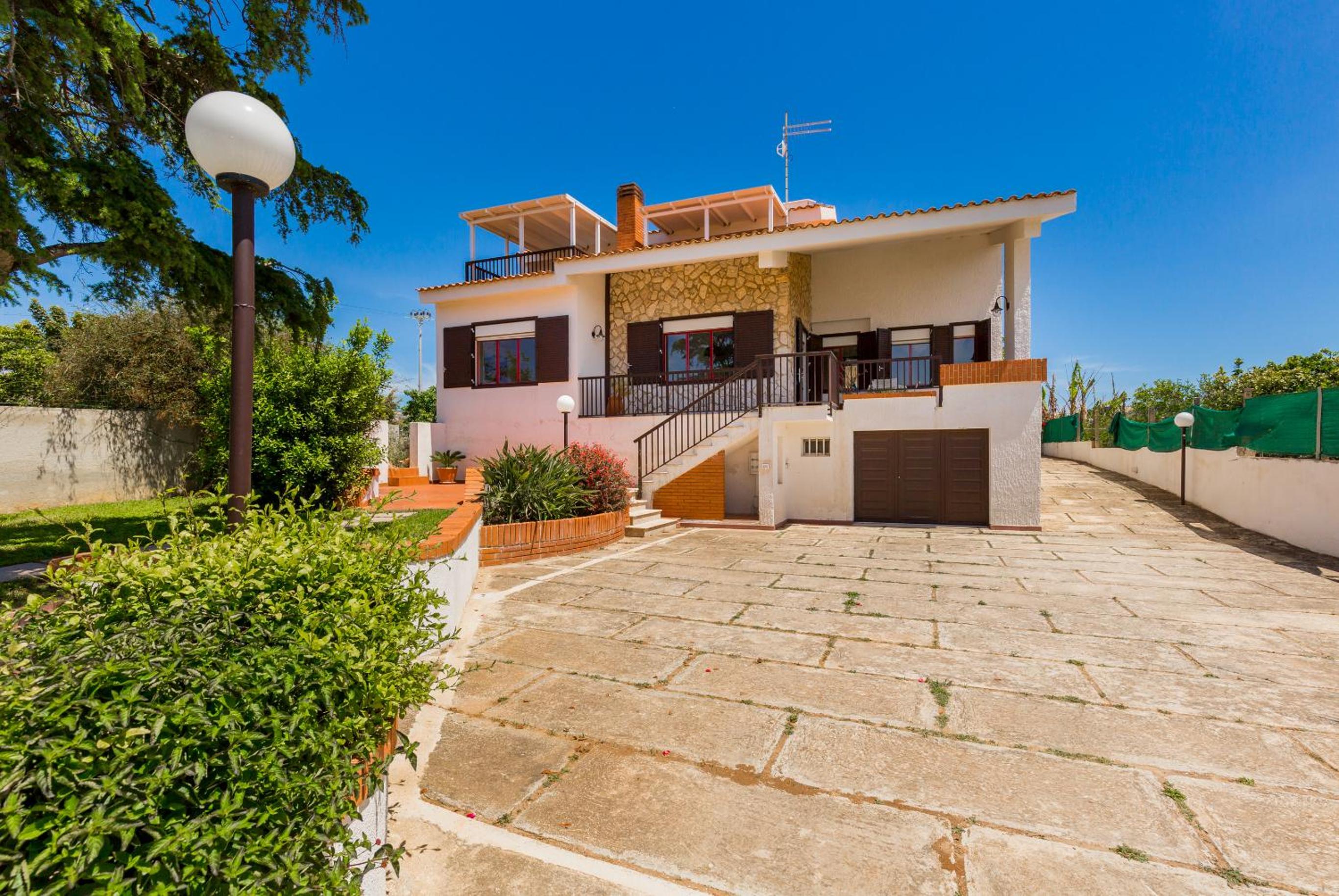 Villa Desìo view 2