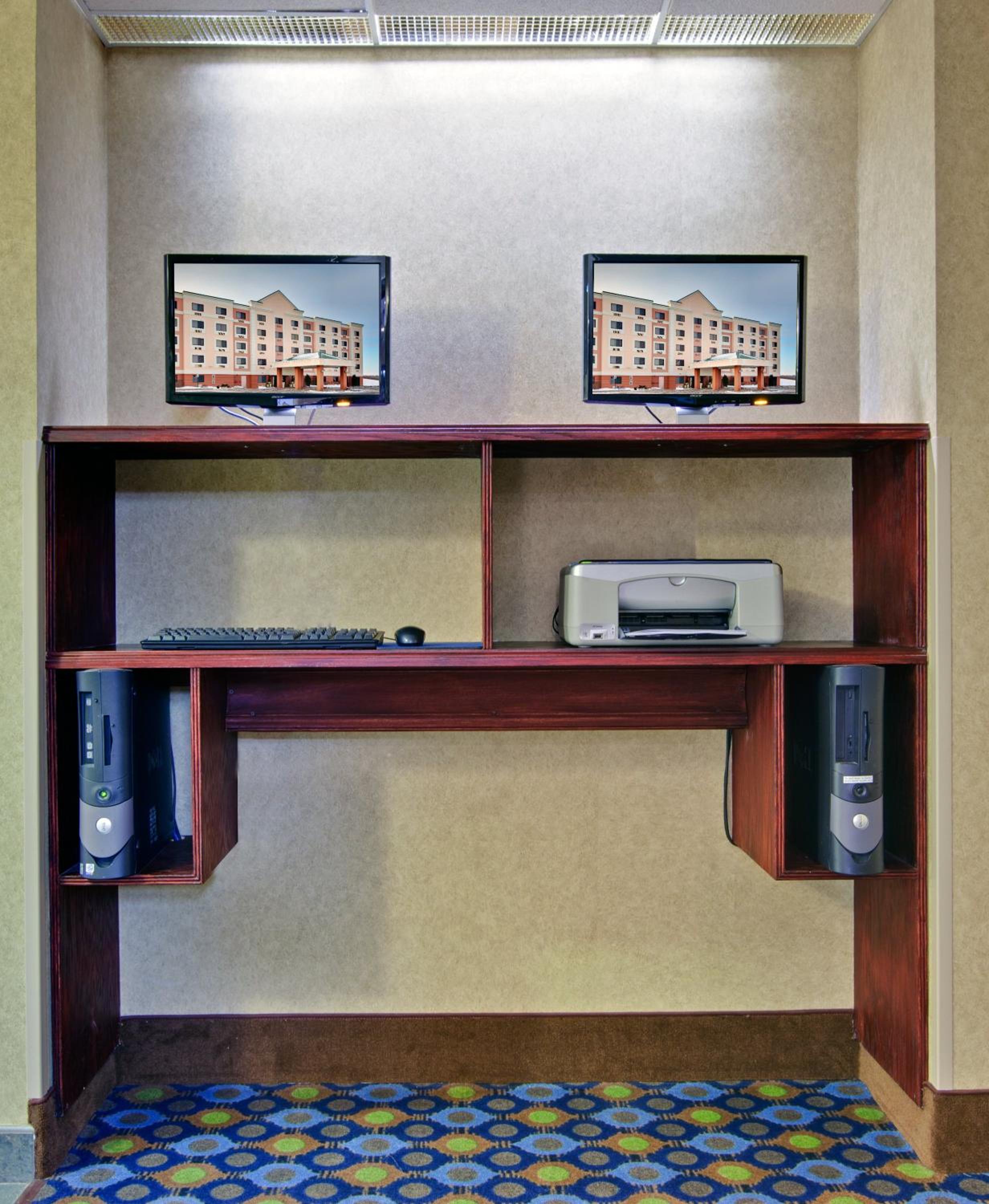 Holiday Inn Express Sault Ste Marie, an IHG Hotel - Property Image 5