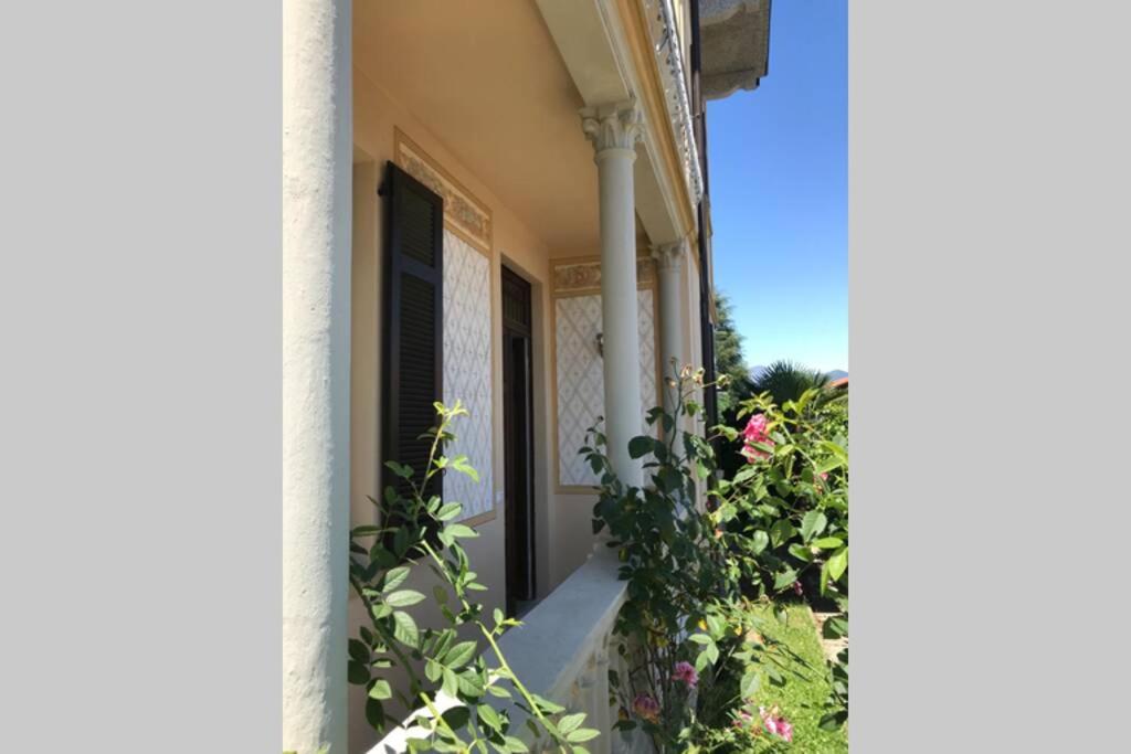 Villa Peachey, Intero piano con giardino view 3