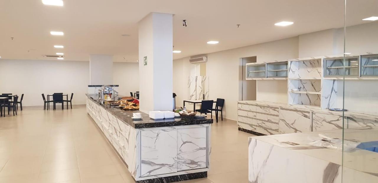Park Veredas, Flat 407 - Rio Quente - GO