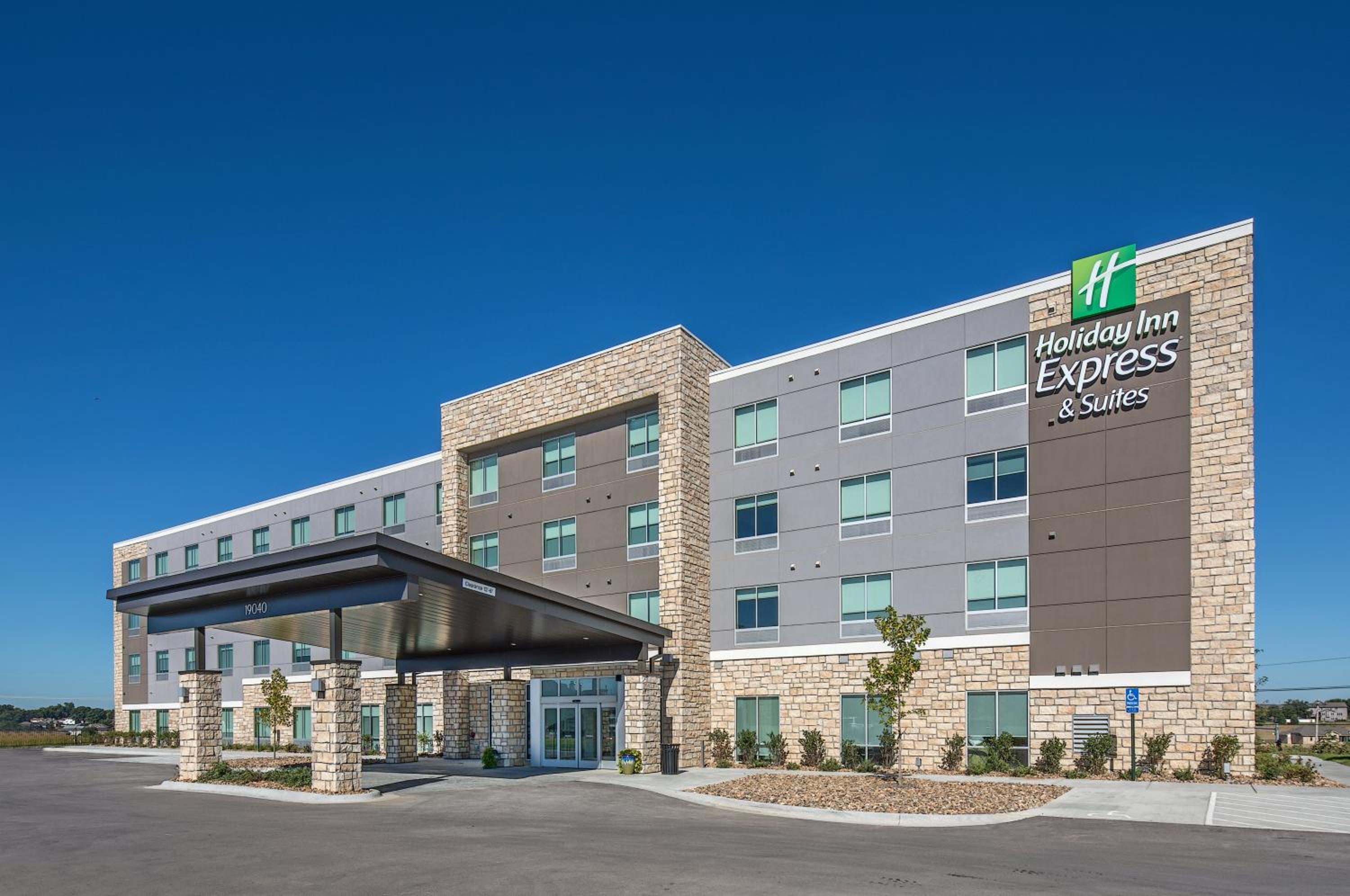 Hotel Holiday Inn Express & Suites West Omaha - Elkhorn By Ihg