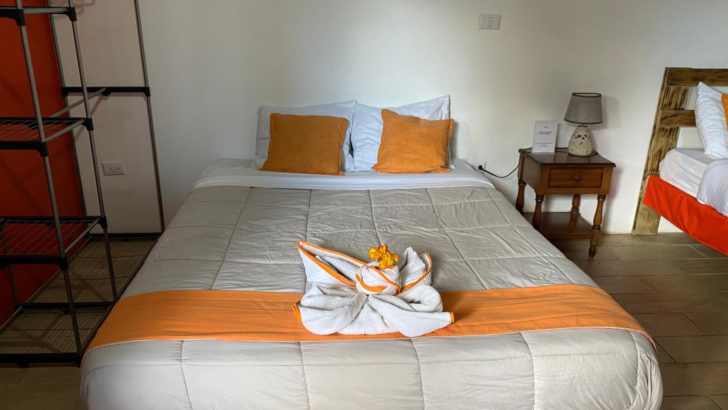 Hotel Your House