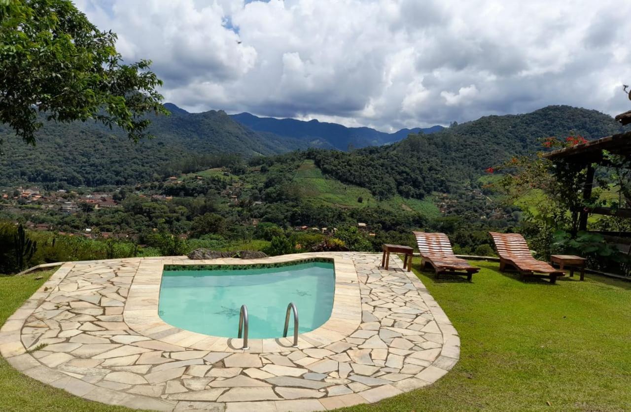 Casa Alpina com vista panoramica de Lumiar