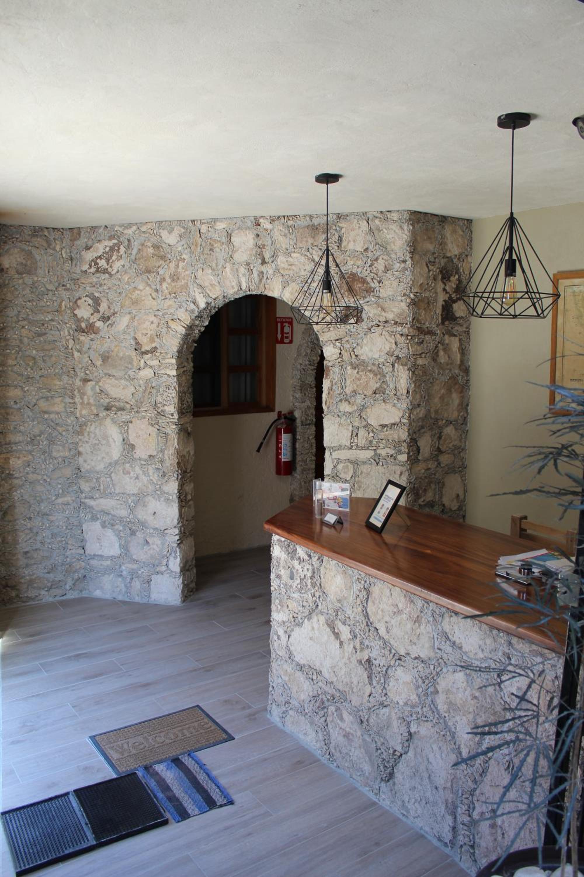 Hotel 19 de Enero Centro - Image 1