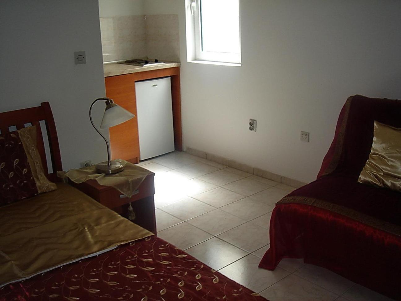 Photo 32