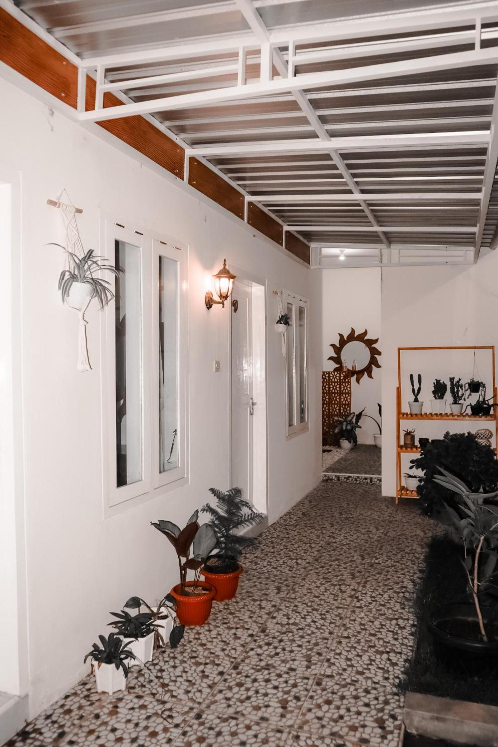 Tropical Paradiso Homestay view 4