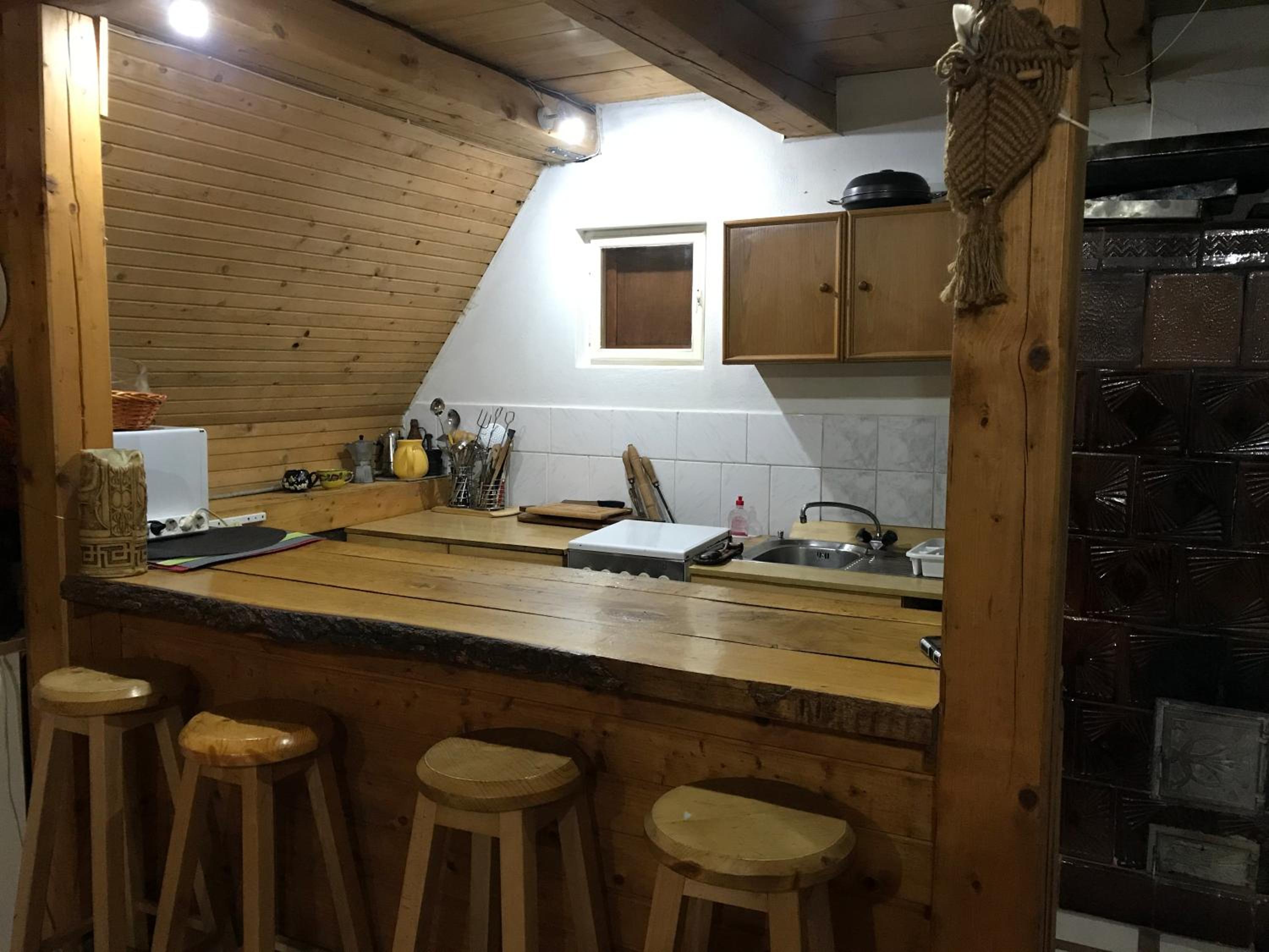 Pace in Kuvaszó-Casă la cheie