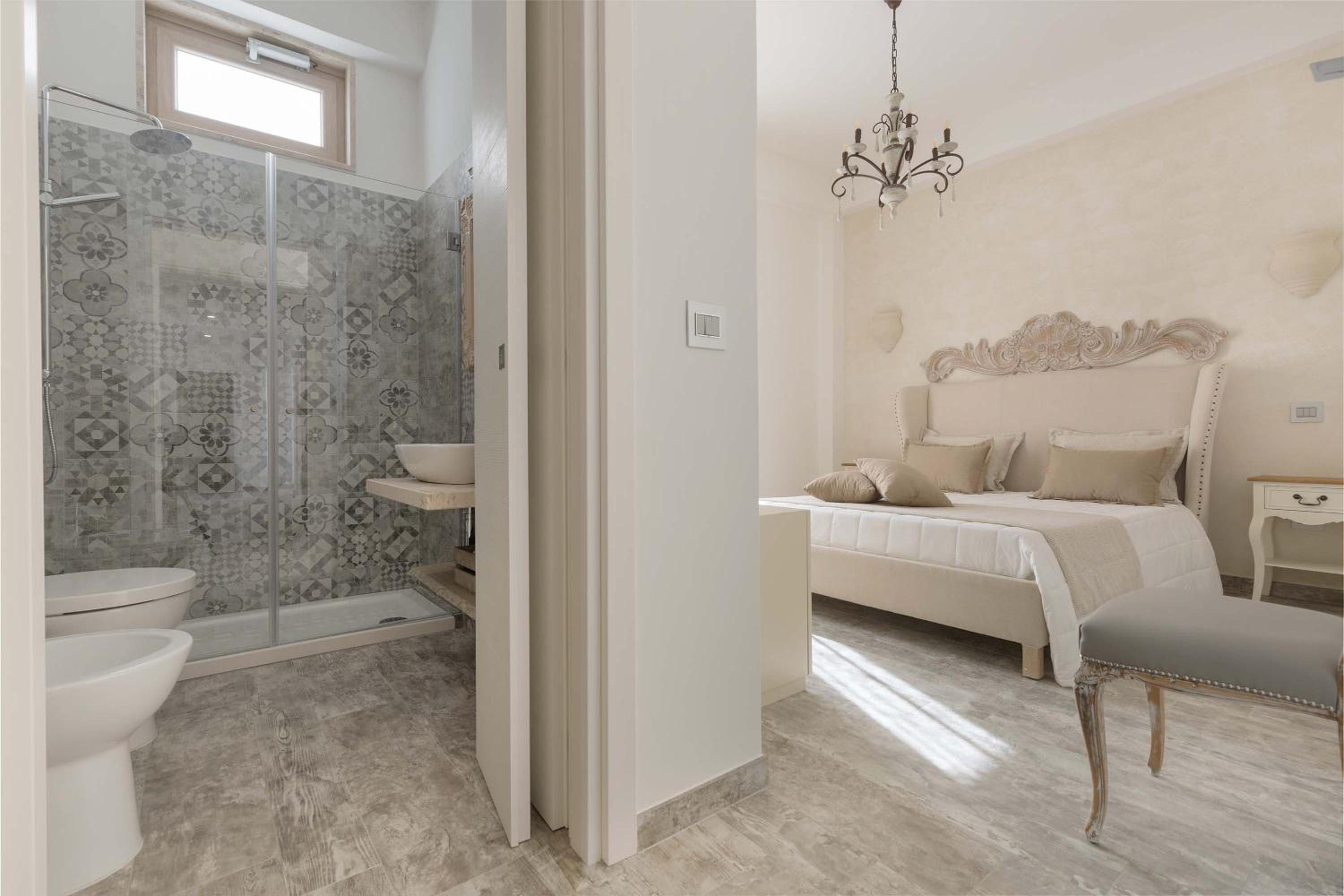 B&B Le Radici del Salento Luxury Rooms view 4