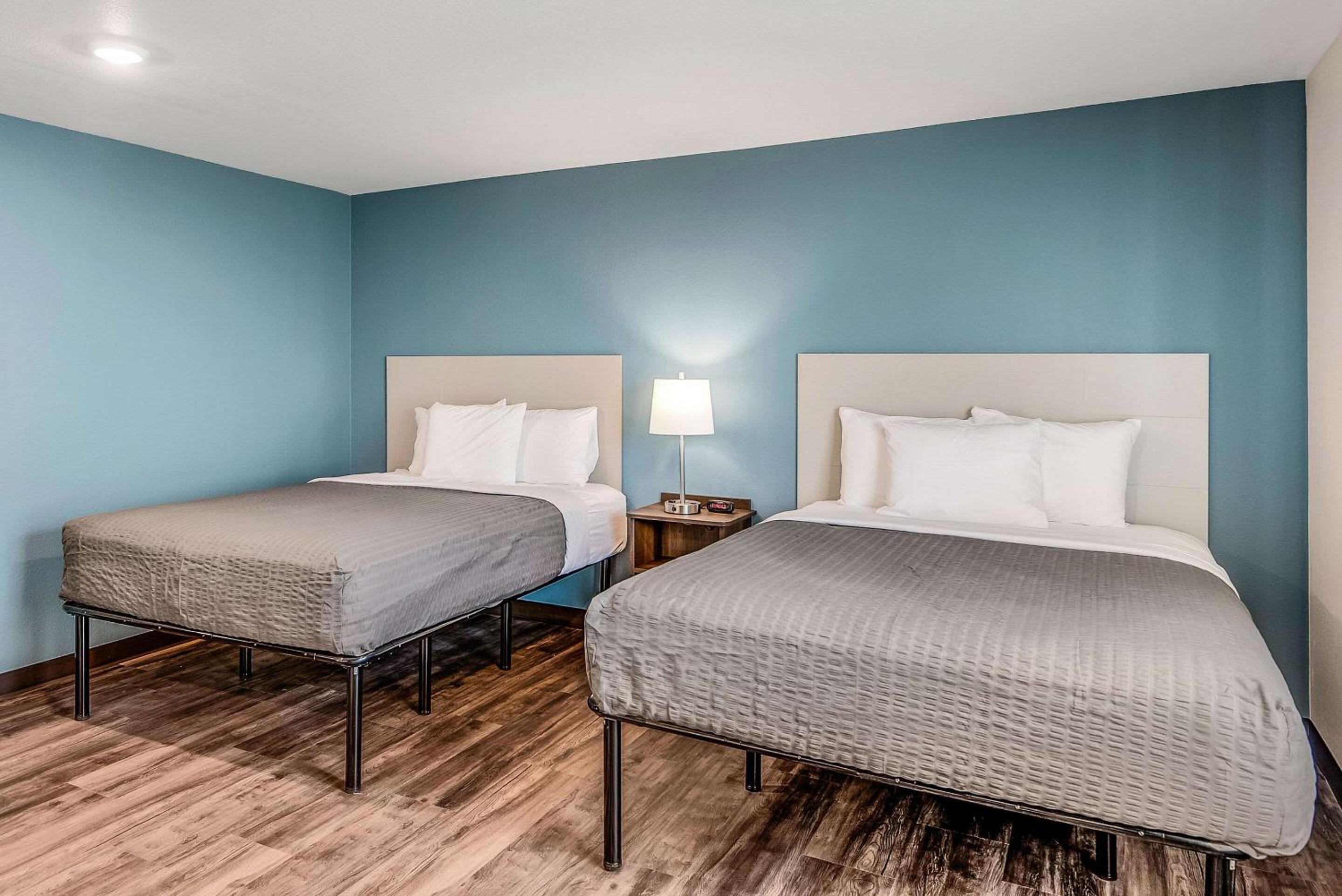 Des Moines Vacations - WoodSpring Suites West Des Moines - Property Image 5