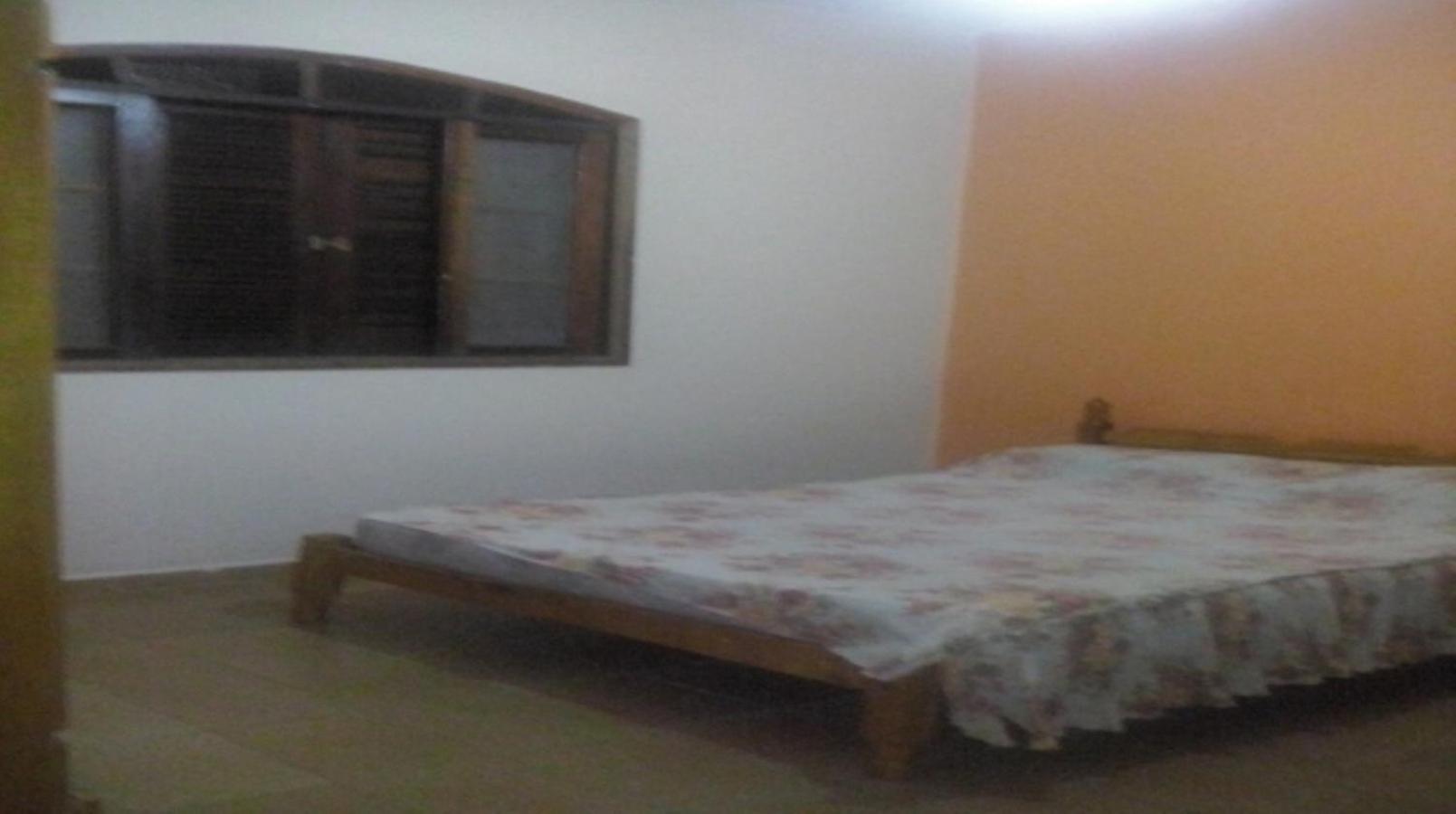 Casa em Peruibe 3 dormitórios sendo 1 suite Pe na Areia