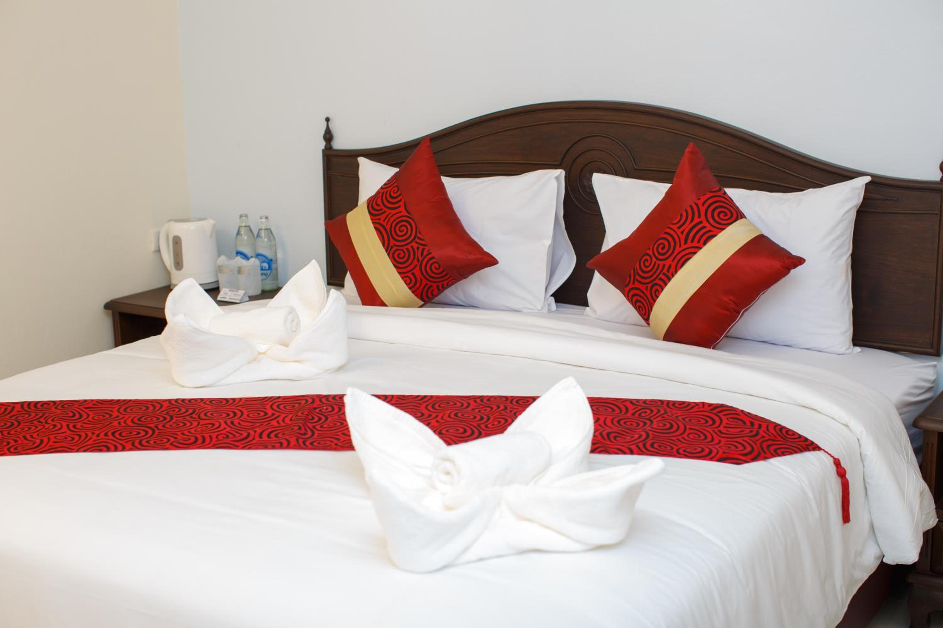 Chang Siam Inn