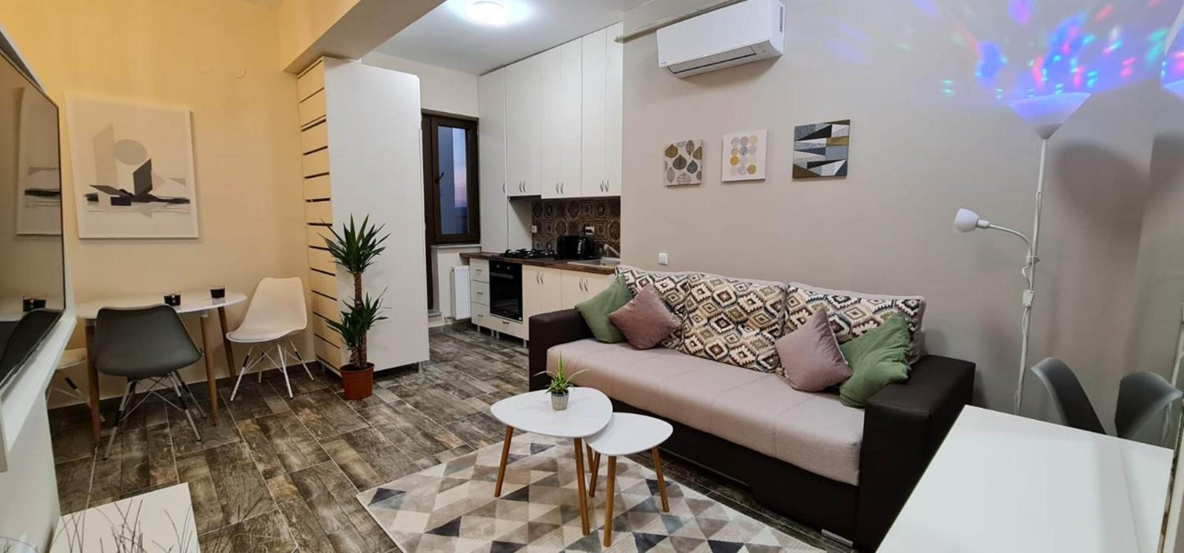 Designed like Home Apartment near Palas Mall view 2