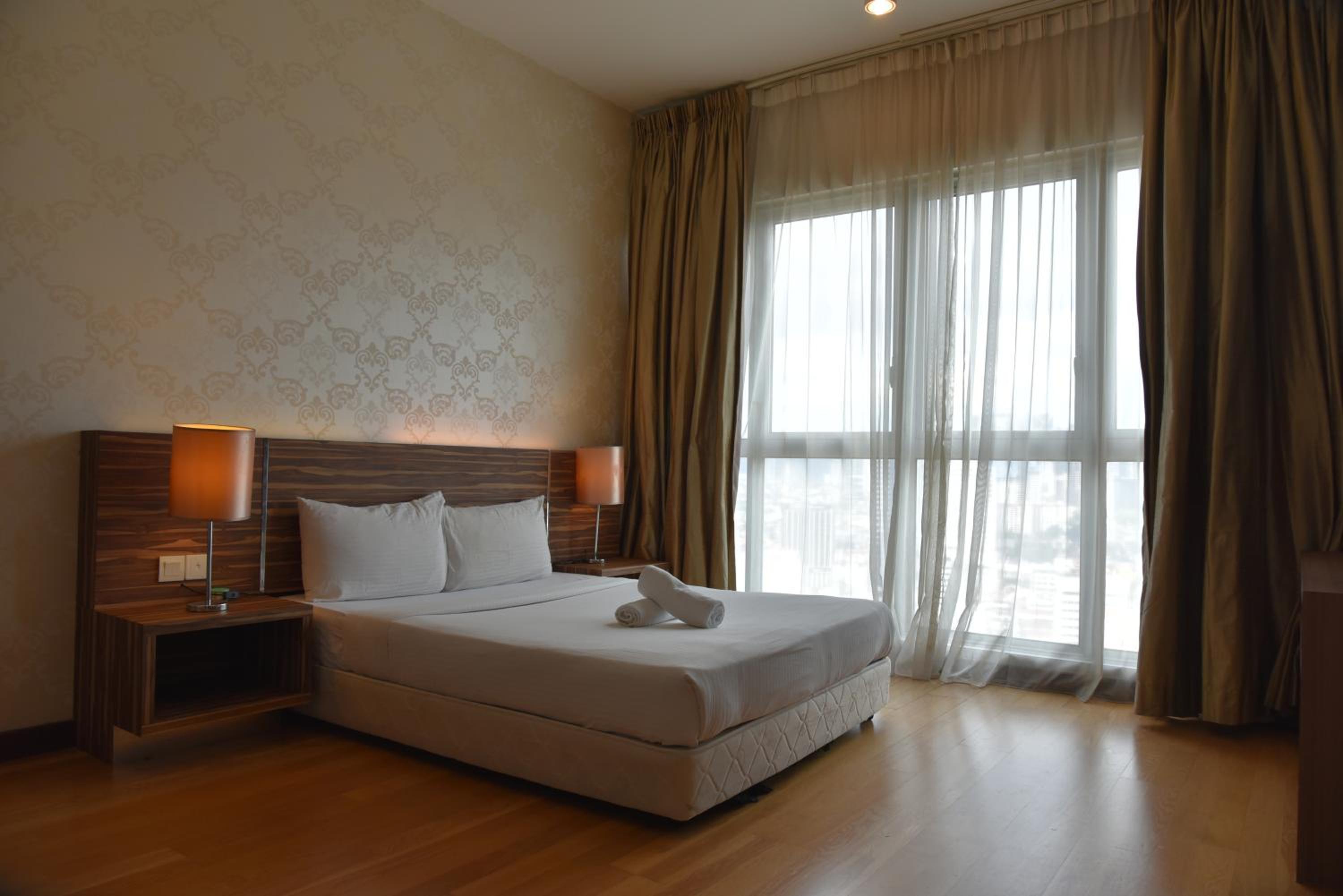 Wonderful KLCC View at Regalia Suites
