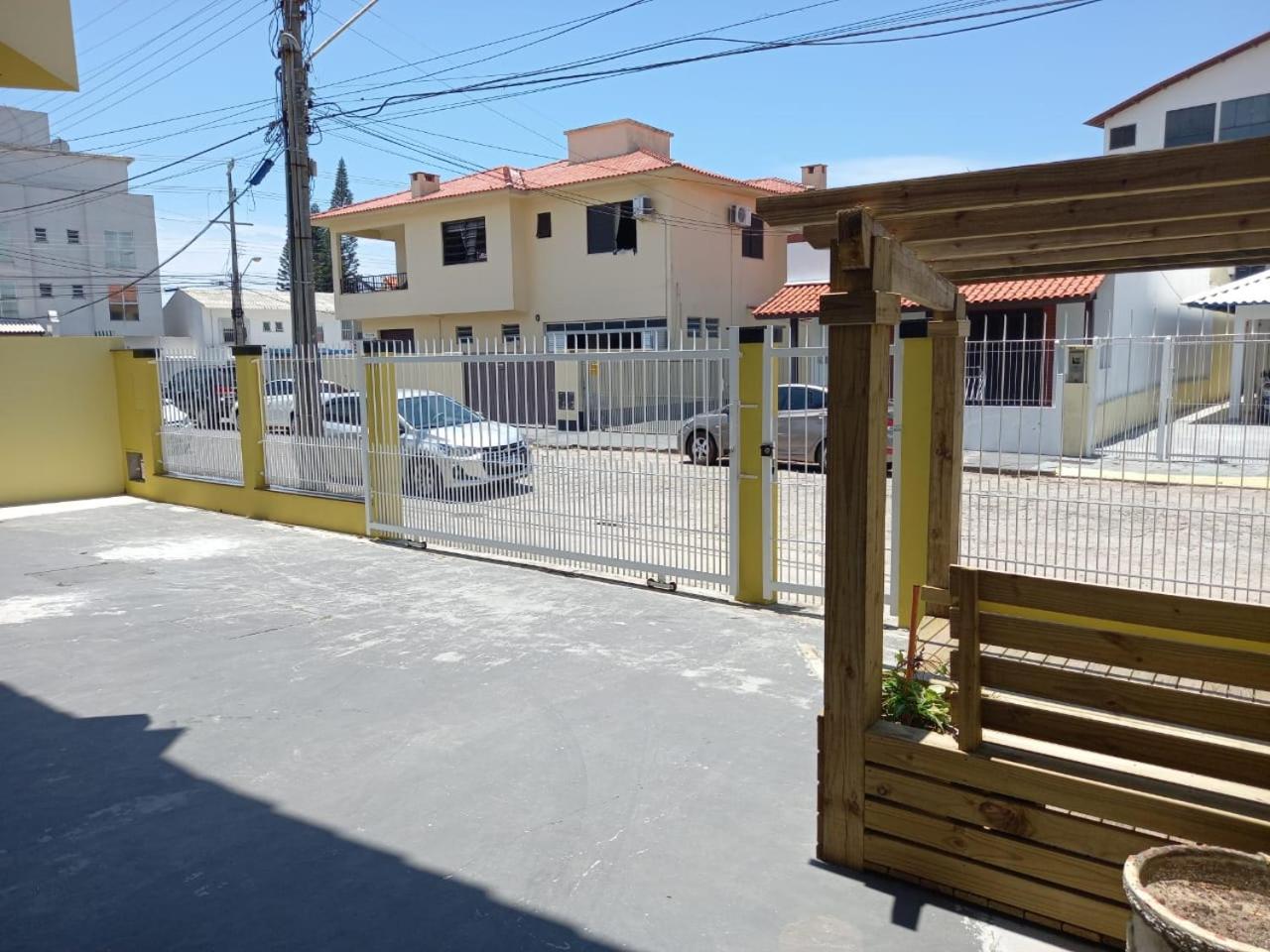Apartamento residencial Solar dos Golfinhos - 203