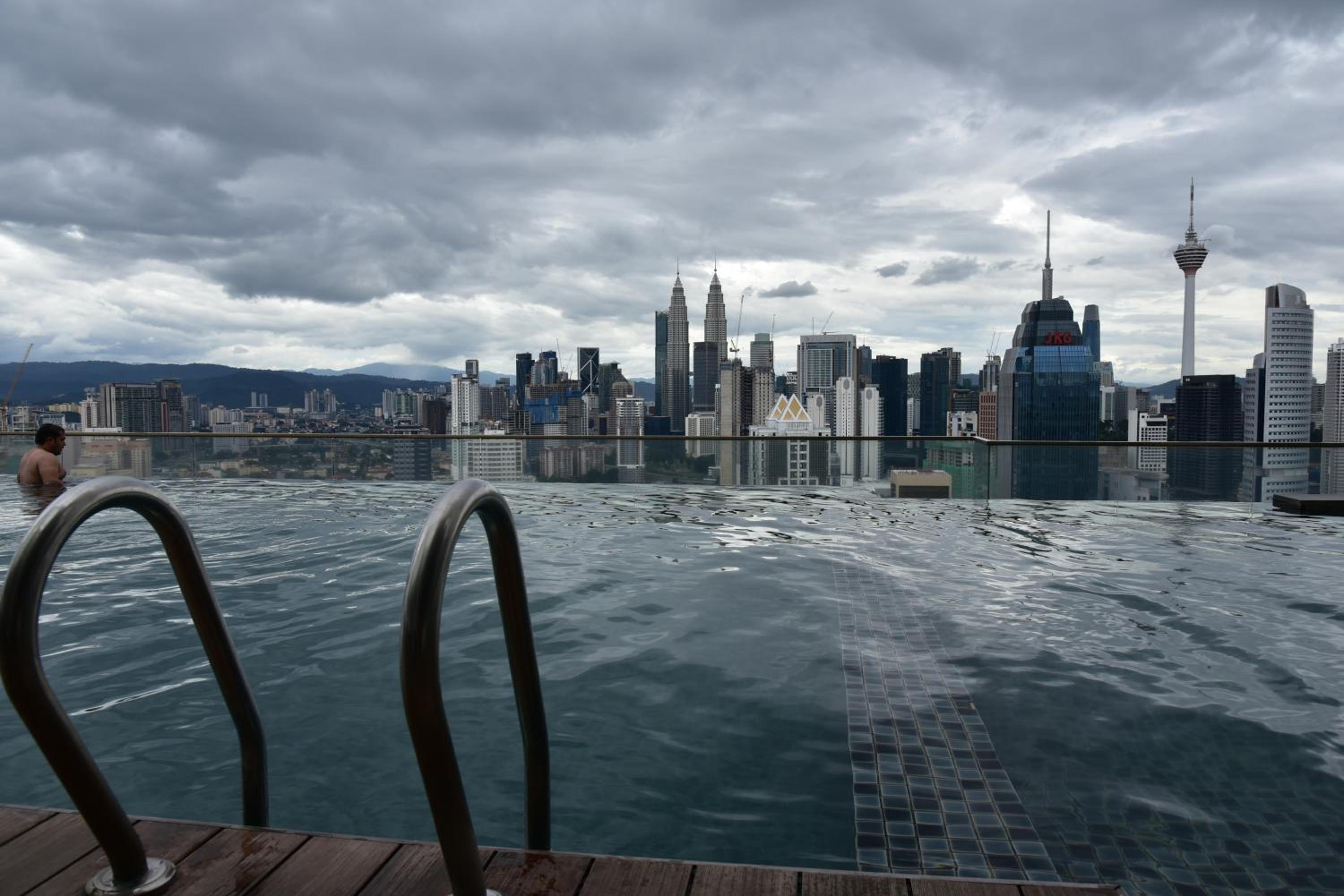 Wonderful KLCC View at Regalia Suites