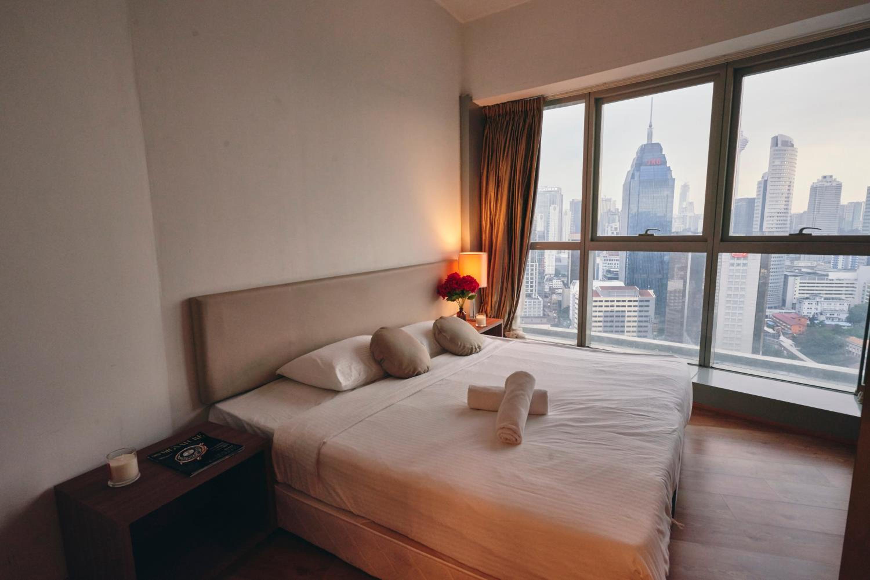 Wonderful KLCC View at Regalia Suites