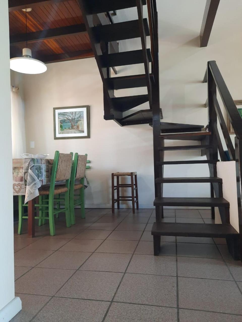 Apartamento residencial Solar dos Golfinhos - 203