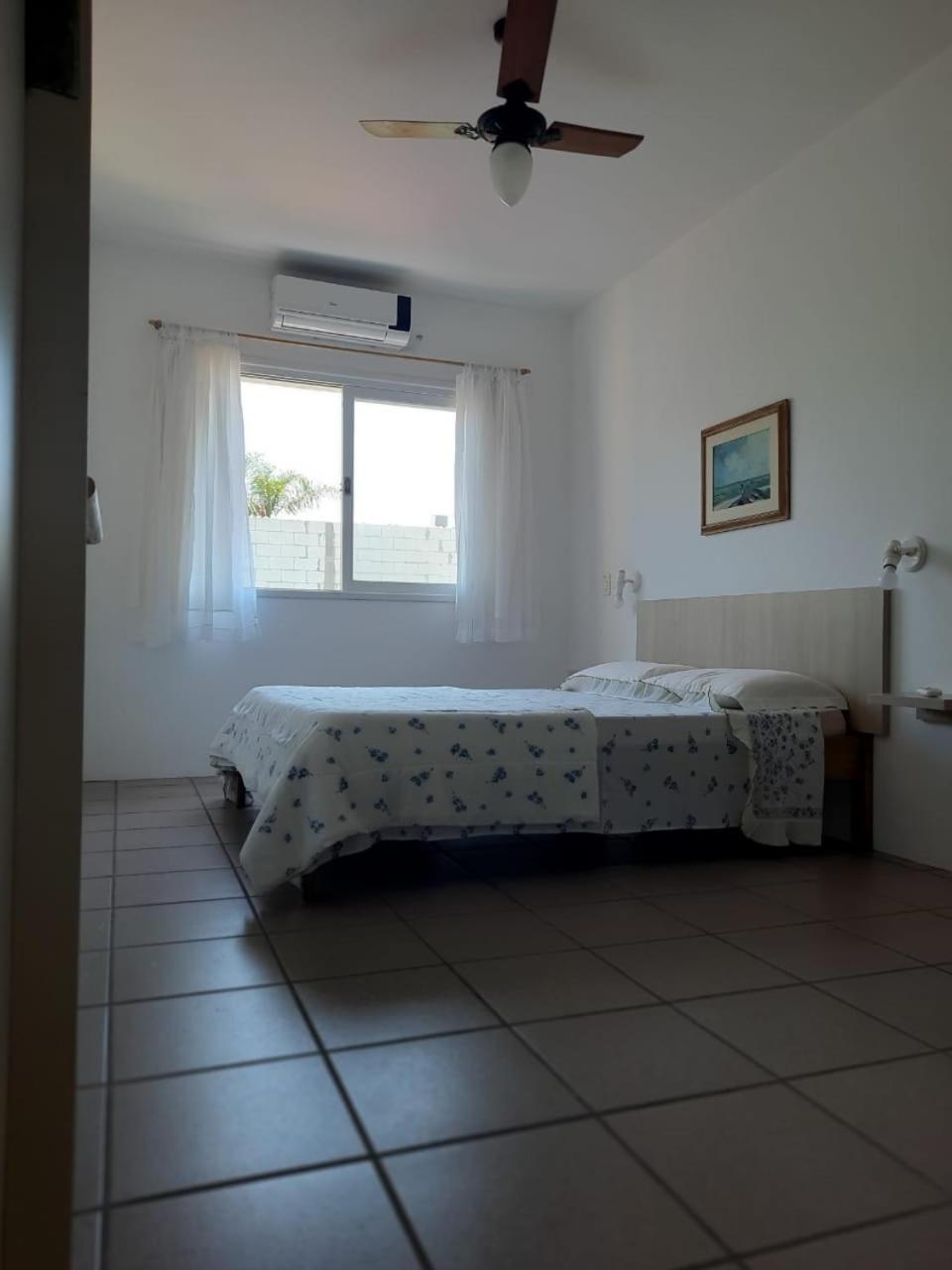 Apartamento residencial Solar dos Golfinhos - 203