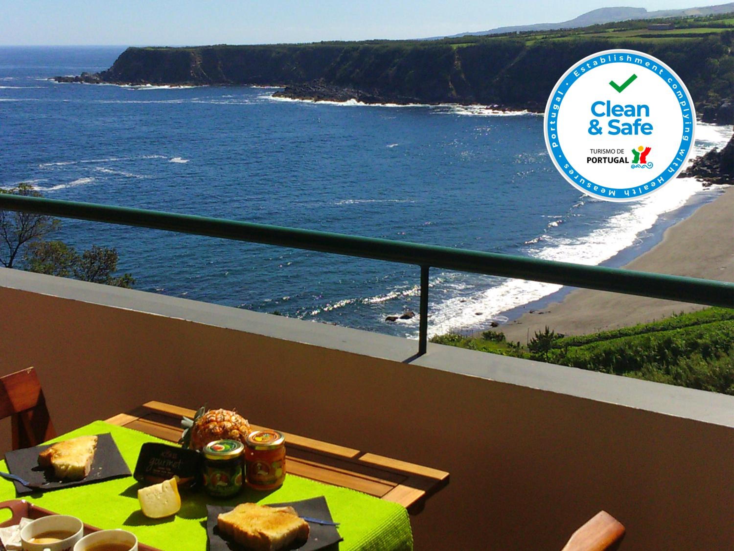 Hilltop Azores - Beach & Countryside