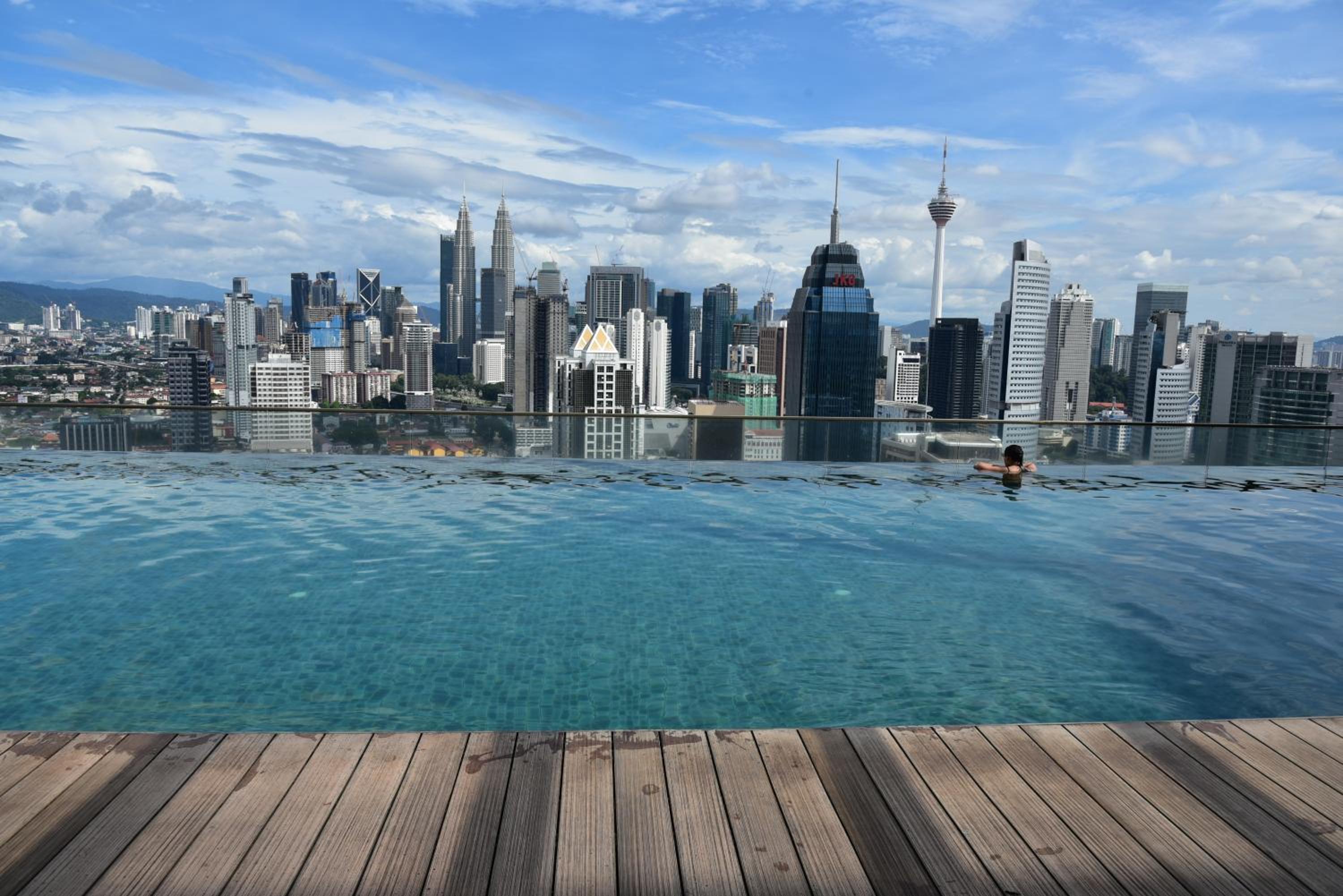 Wonderful KLCC View at Regalia Suites