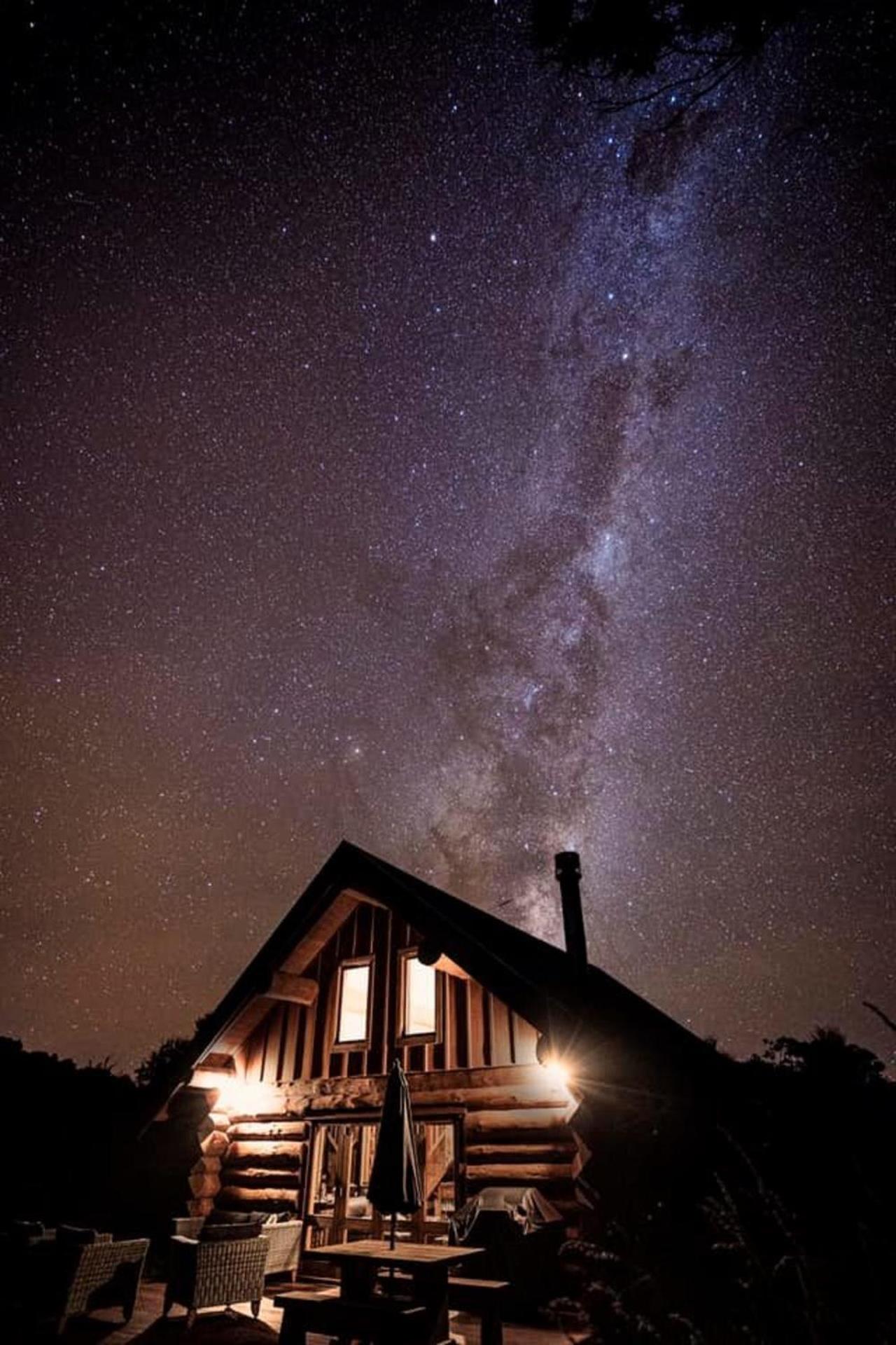 Cascade Creek Retreat - near Dunedin - Image 4