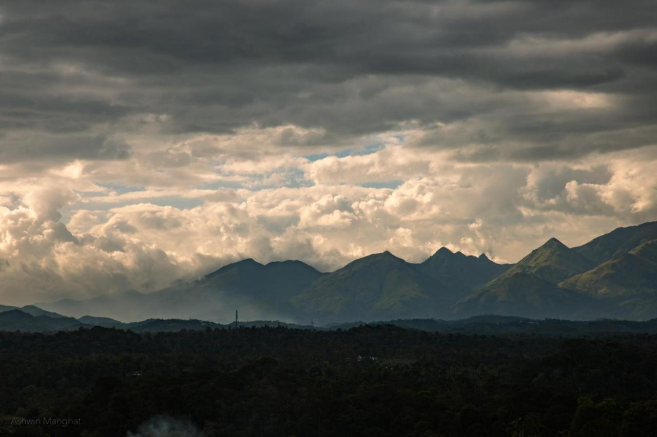Raveendra Inn view 2