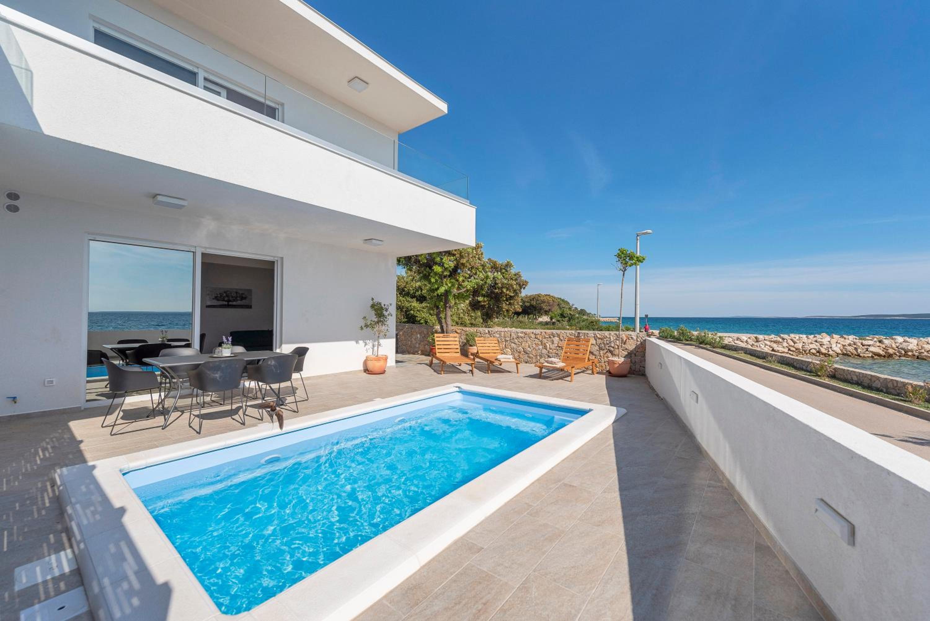 Villa Eni apartments 1 view 4