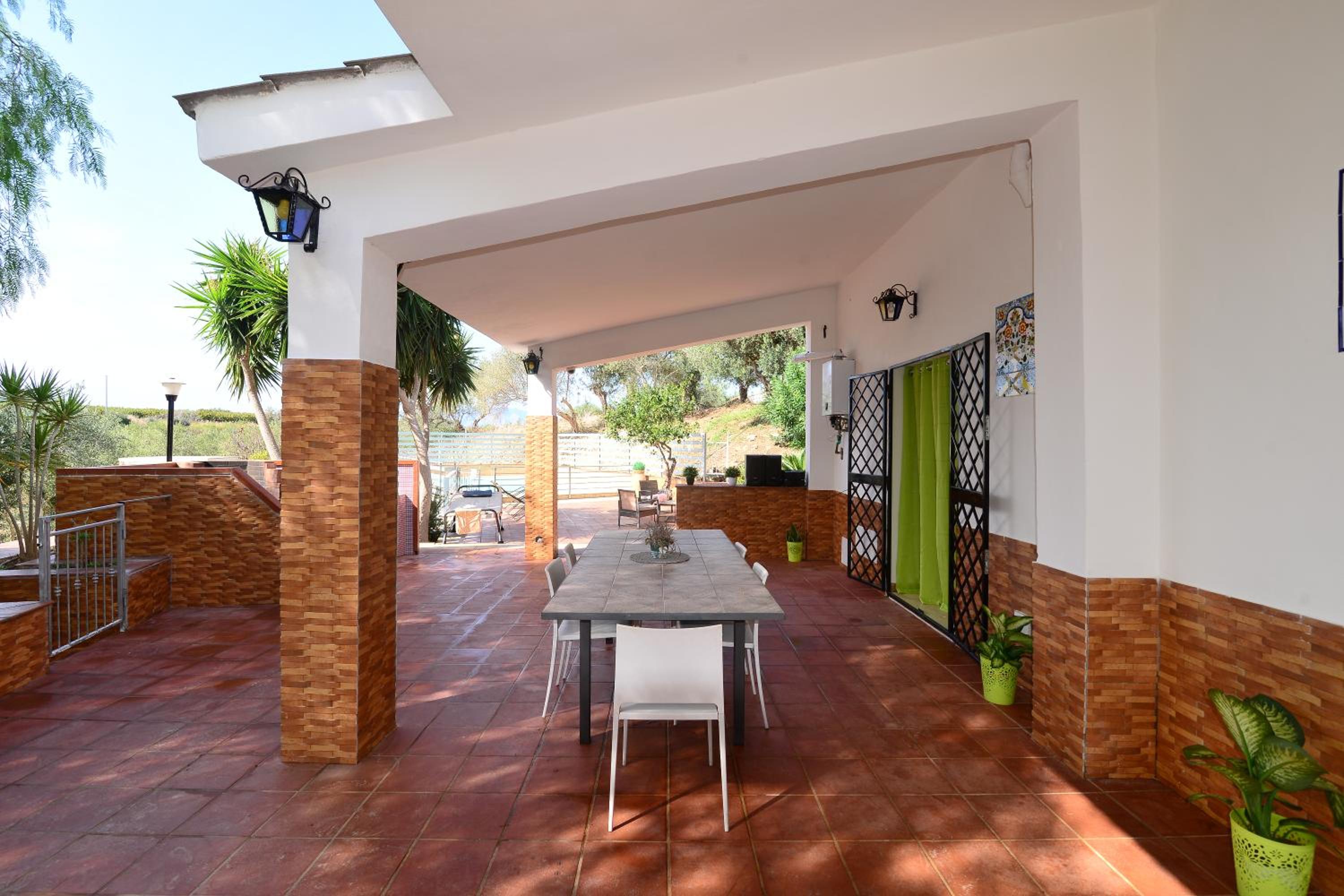 Villa Trappeto view 3