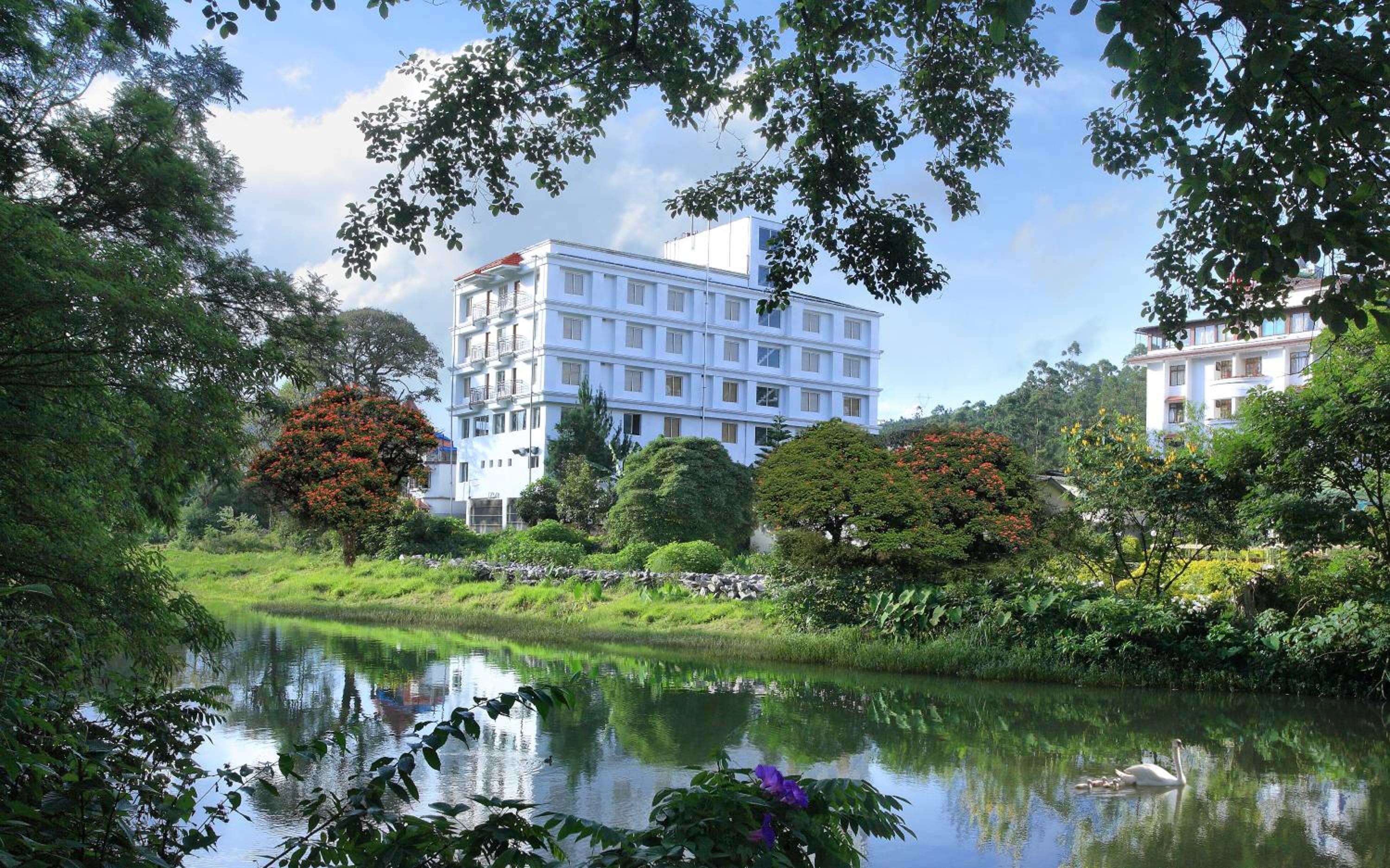 Munnar Vacations - Grand Plaza - Property Image 1