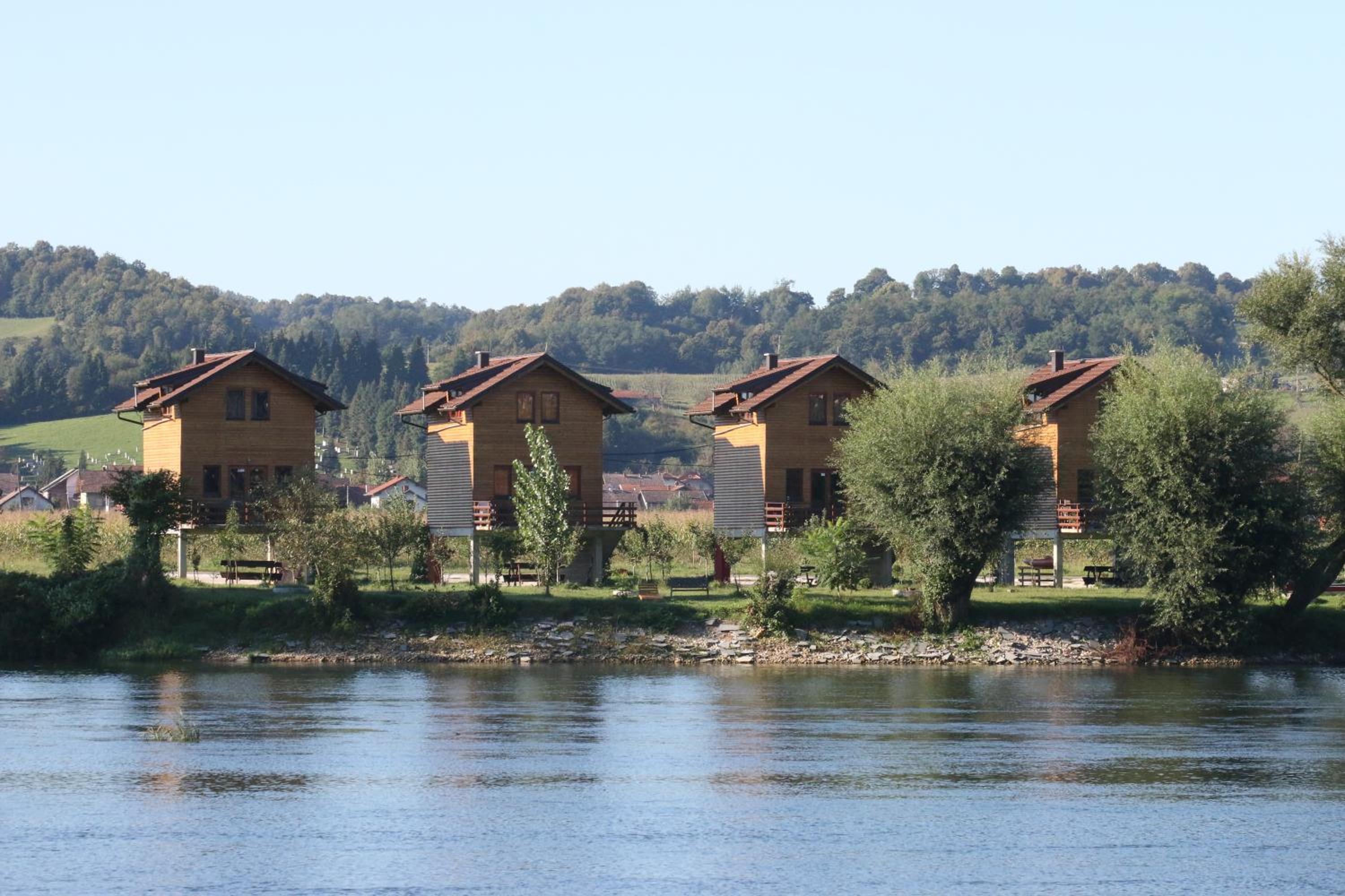 Holiday homes Piralo