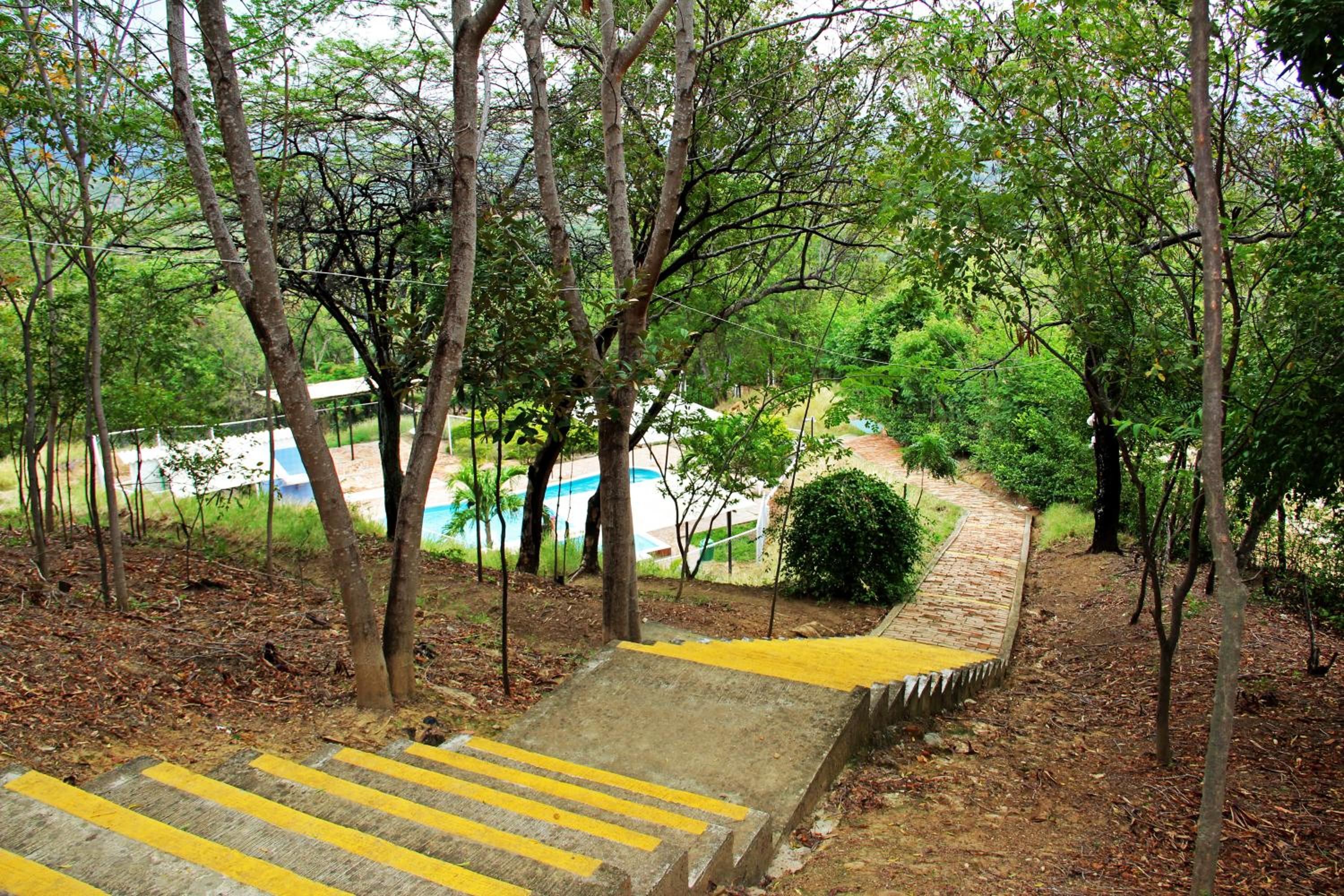 Girardot Cabañas - Balcón de Guabinal