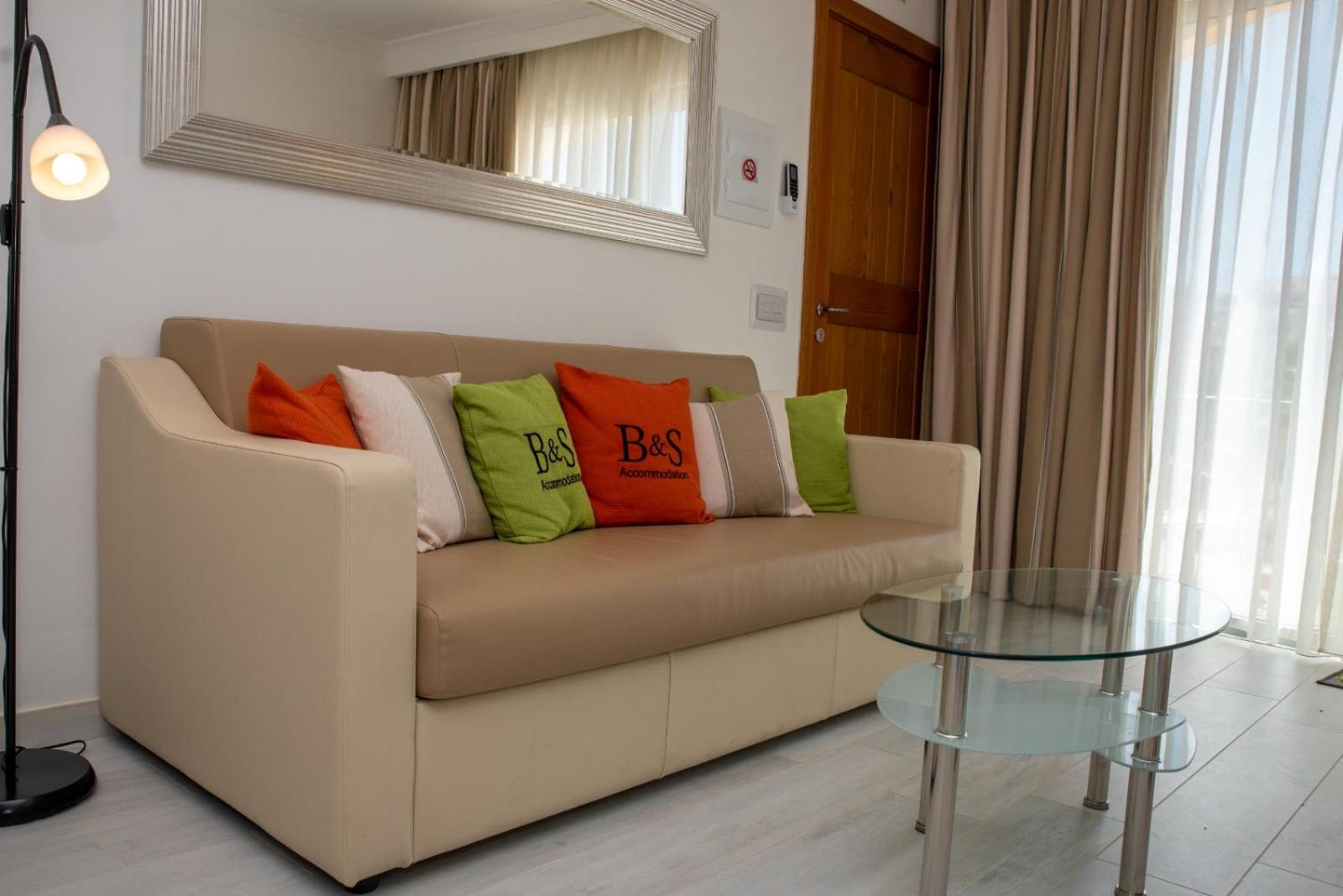 B & S Accommodation Sea View Apartment Marsascala, Malta