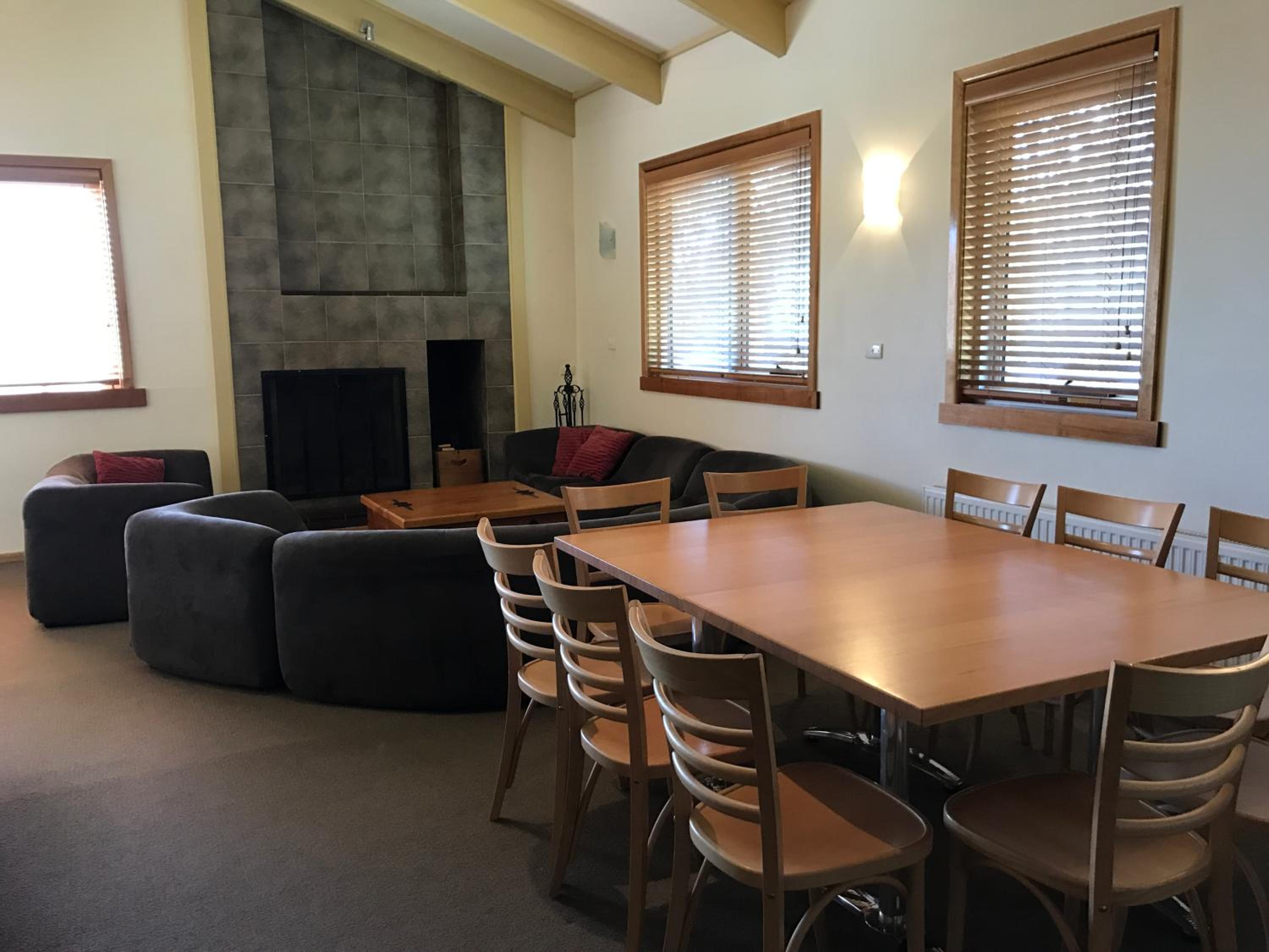 Cooroona Alpine Lodge