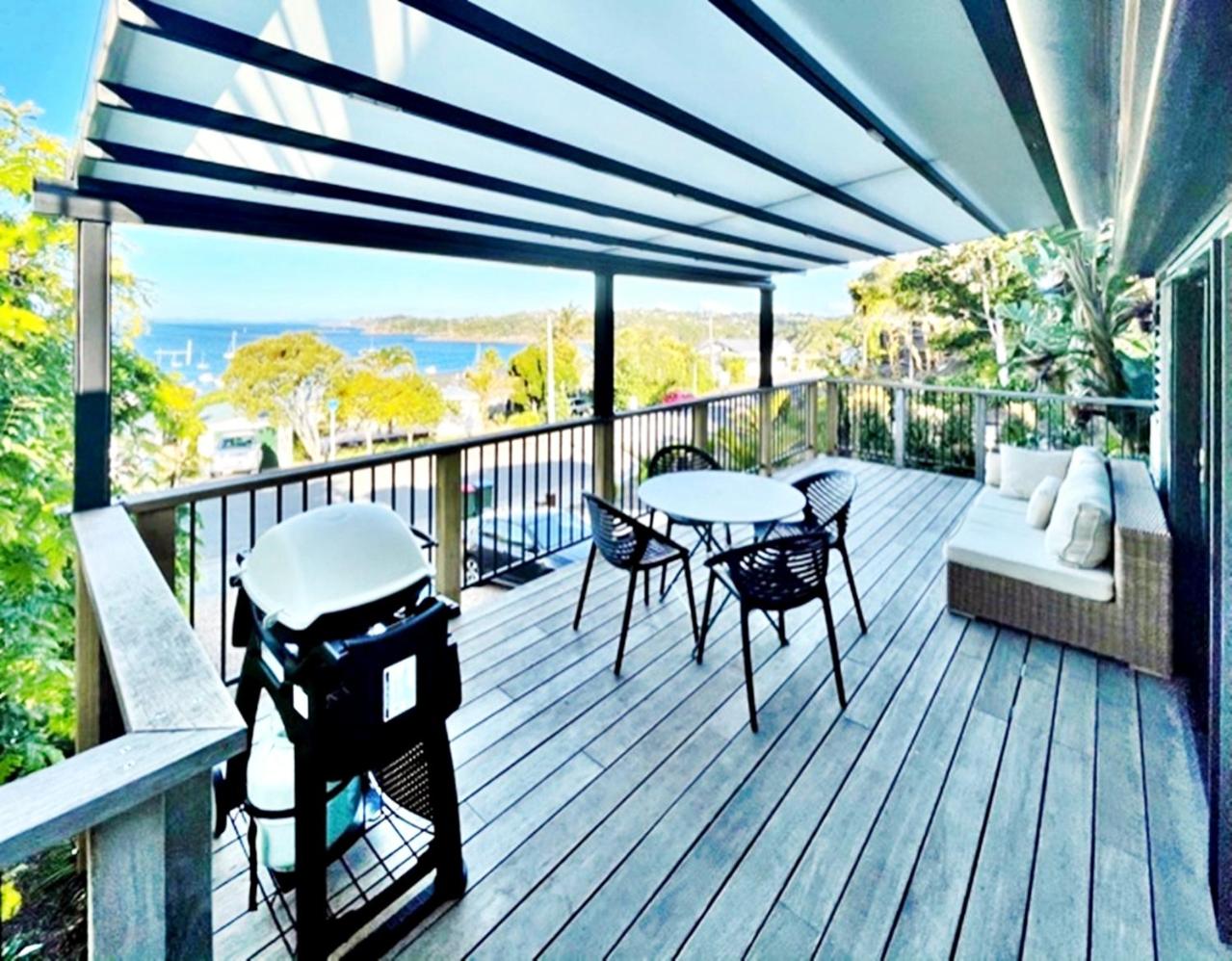 Moana on Waikare - You've Got It Maid view 3