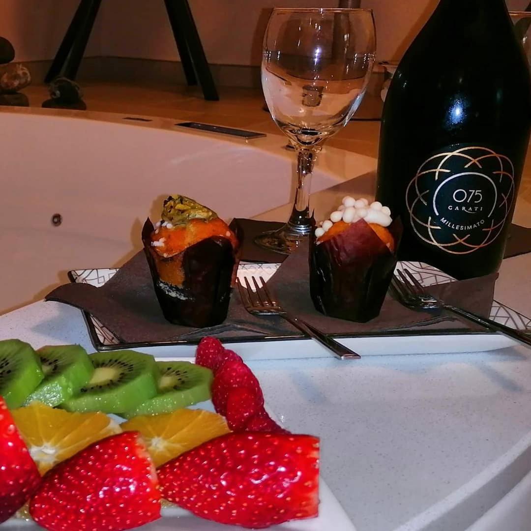 Hotel Lux Suite - Image 1